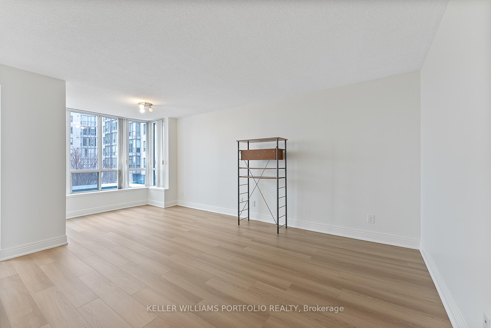Photo 6 of Unit 418, 2550 Lawrence Avenue E, Scarborough, Dorset Park — HOMEH