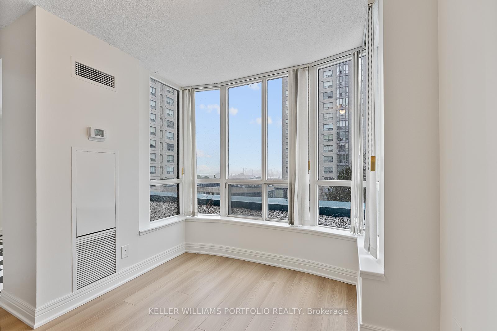 Photo 10 of Unit 418, 2550 Lawrence Avenue E, Scarborough, Dorset Park — HOMEH
