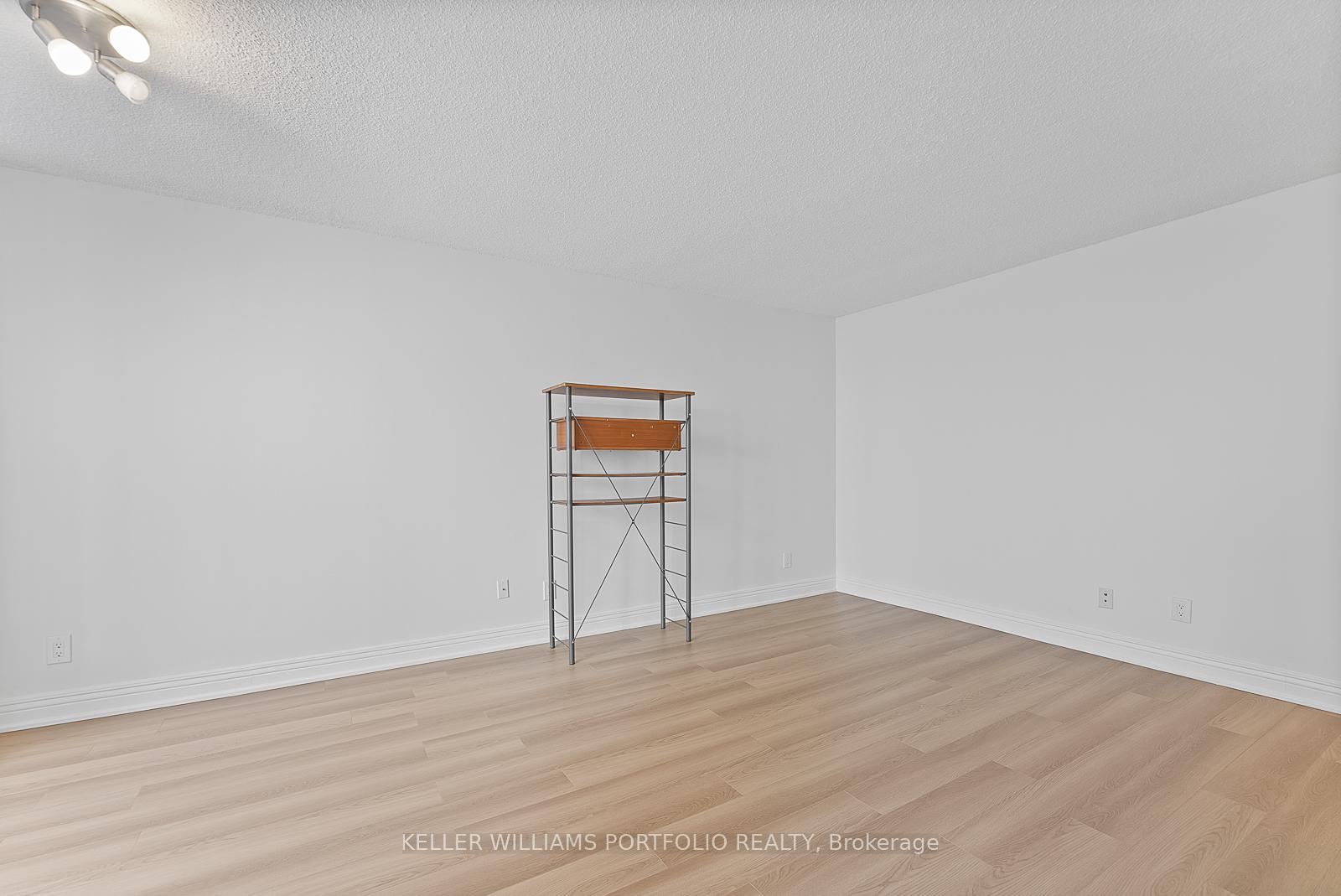 Photo 13 of Unit 418, 2550 Lawrence Avenue E, Scarborough, Dorset Park — HOMEH