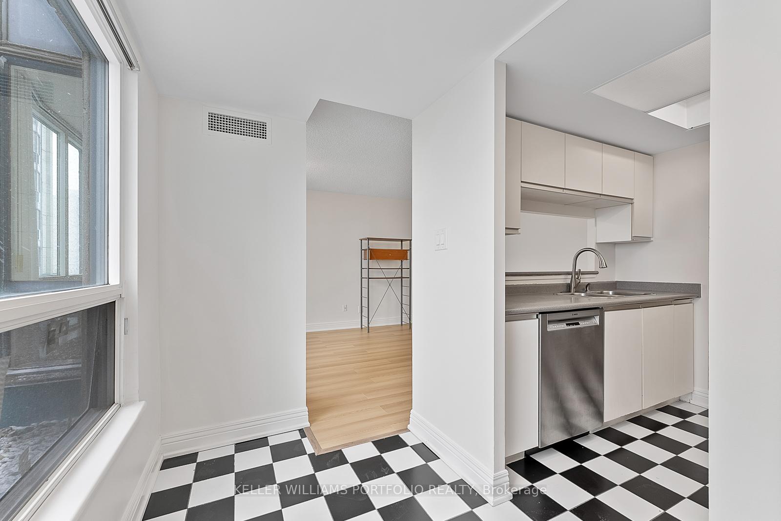 Photo 21 of Unit 418, 2550 Lawrence Avenue E, Scarborough, Dorset Park — HOMEH