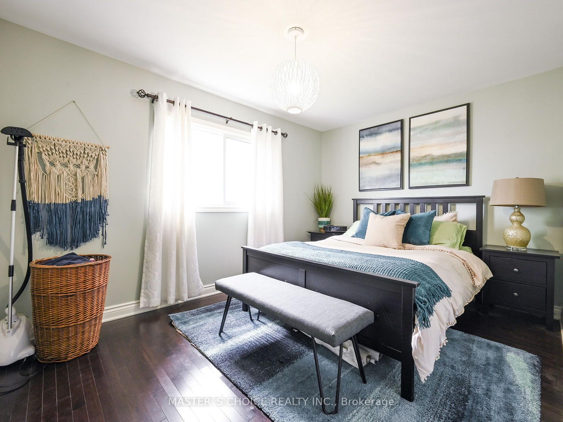 Photo 15 of 36 Sprucedale Court, Brampton, Heart Lake West — HOMEH