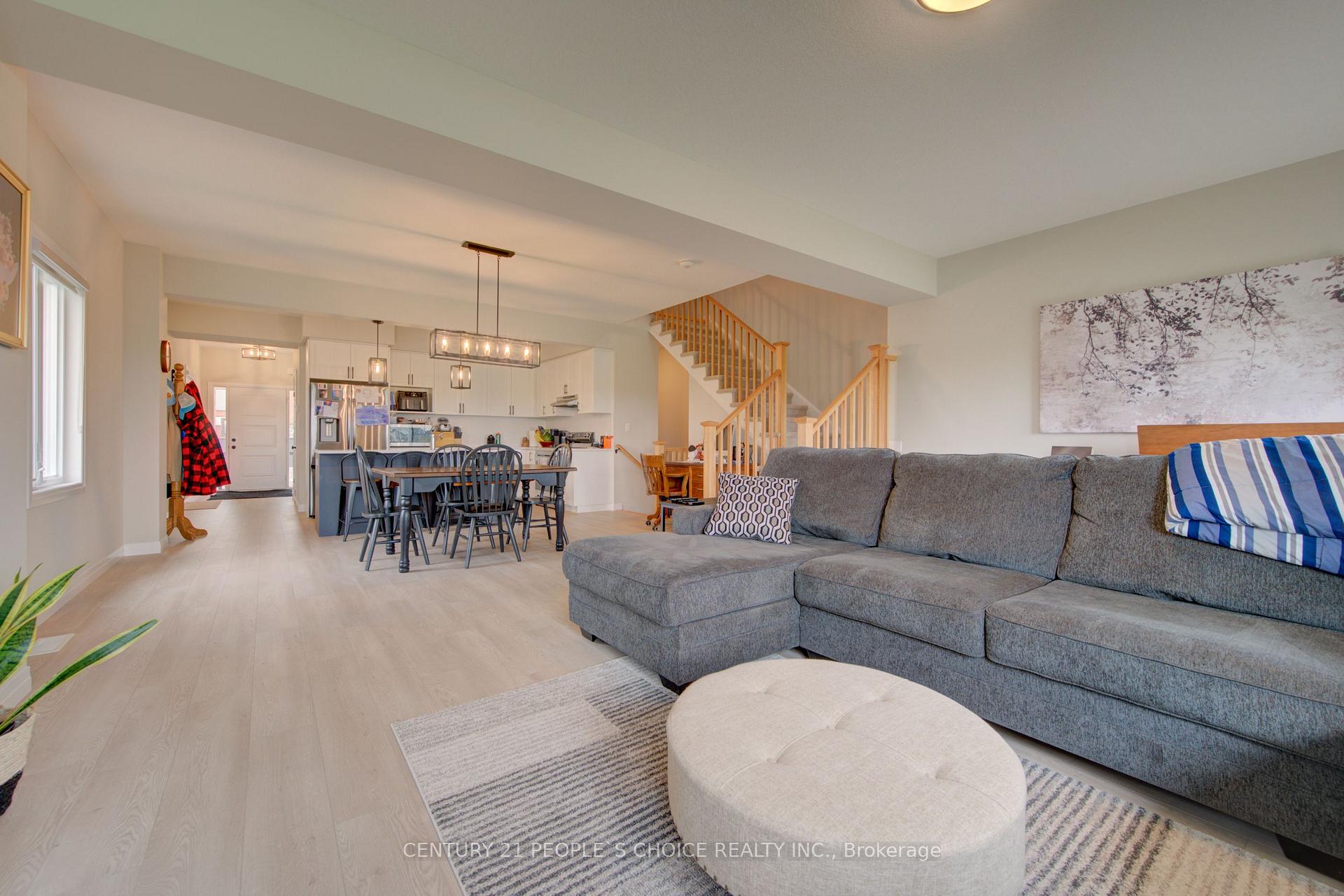 Photo 15 of 377 Bradshaw Drive, Stratford — HOMEH