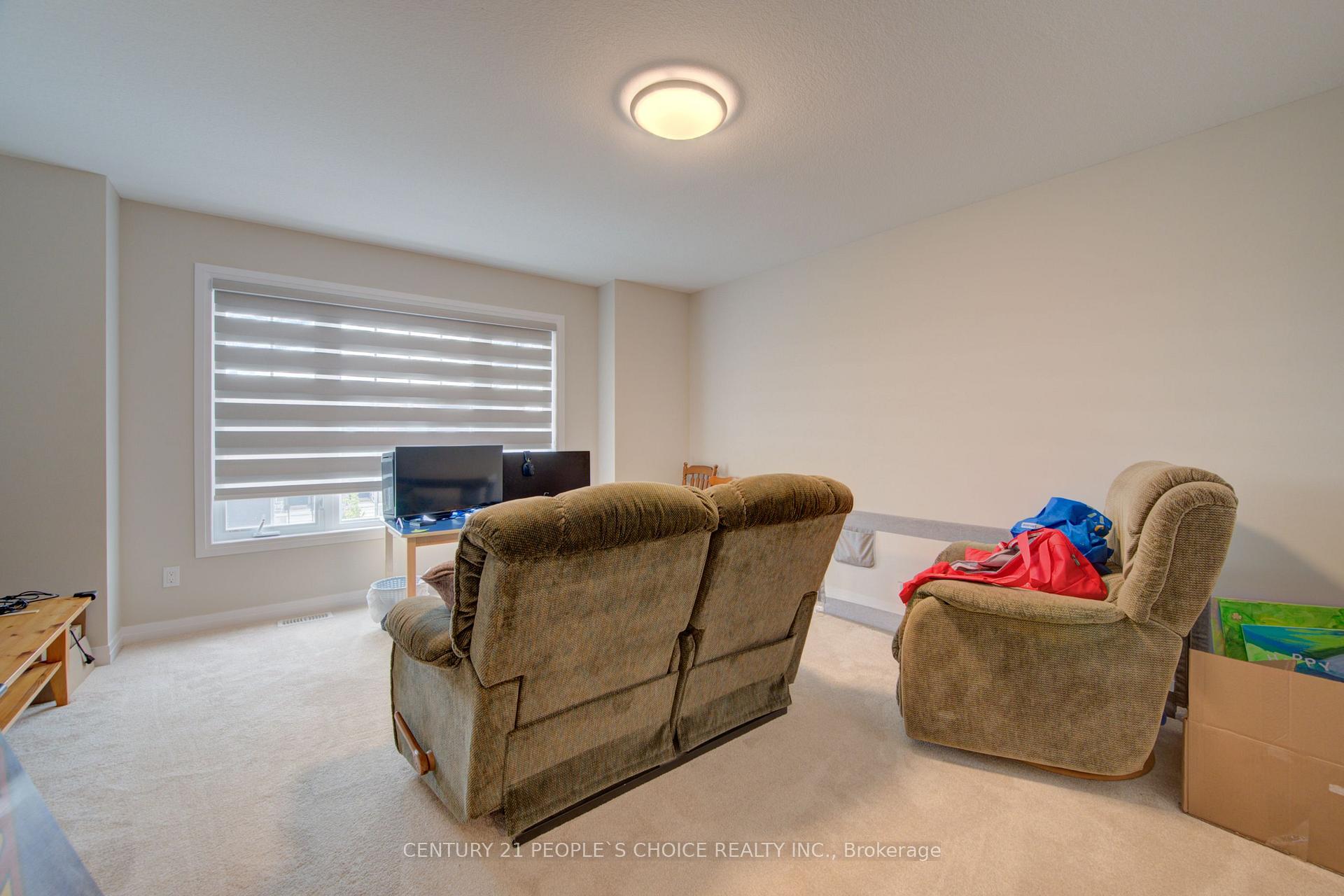 Photo 32 of 377 Bradshaw Drive, Stratford — HOMEH