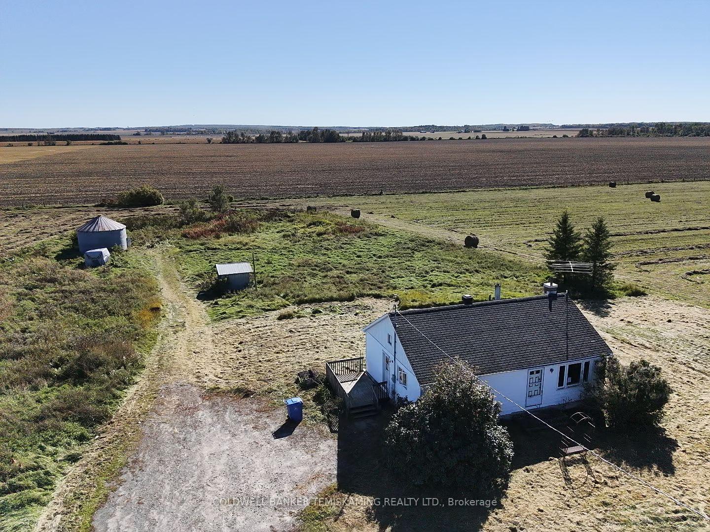 Photo 2 of 225062 Denomme Road, Englehart, Central Timiskaming — HOMEH
