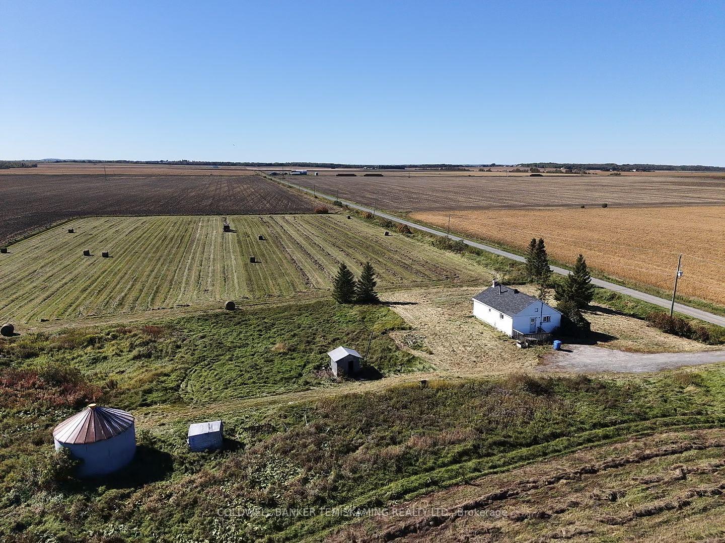 Photo 4 of 225062 Denomme Road, Englehart, Central Timiskaming — HOMEH