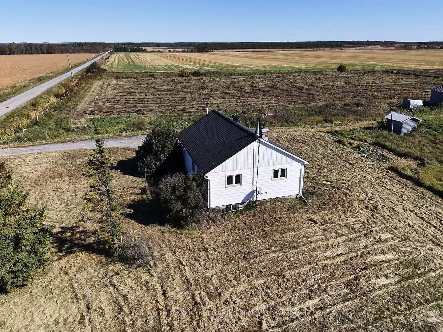 Photo 7 of 225062 Denomme Road, Englehart, Central Timiskaming — HOMEH