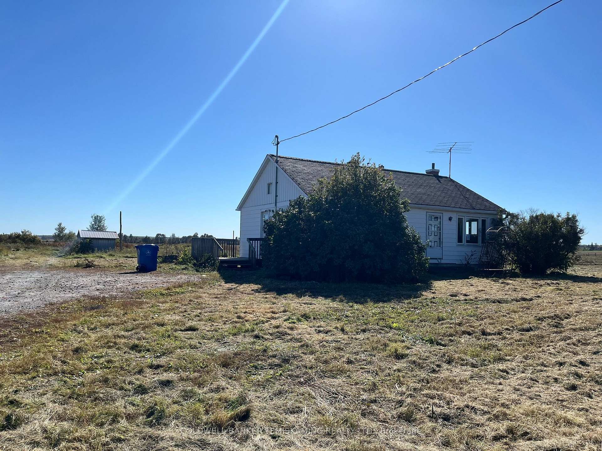 Photo 10 of 225062 Denomme Road, Englehart, Central Timiskaming — HOMEH