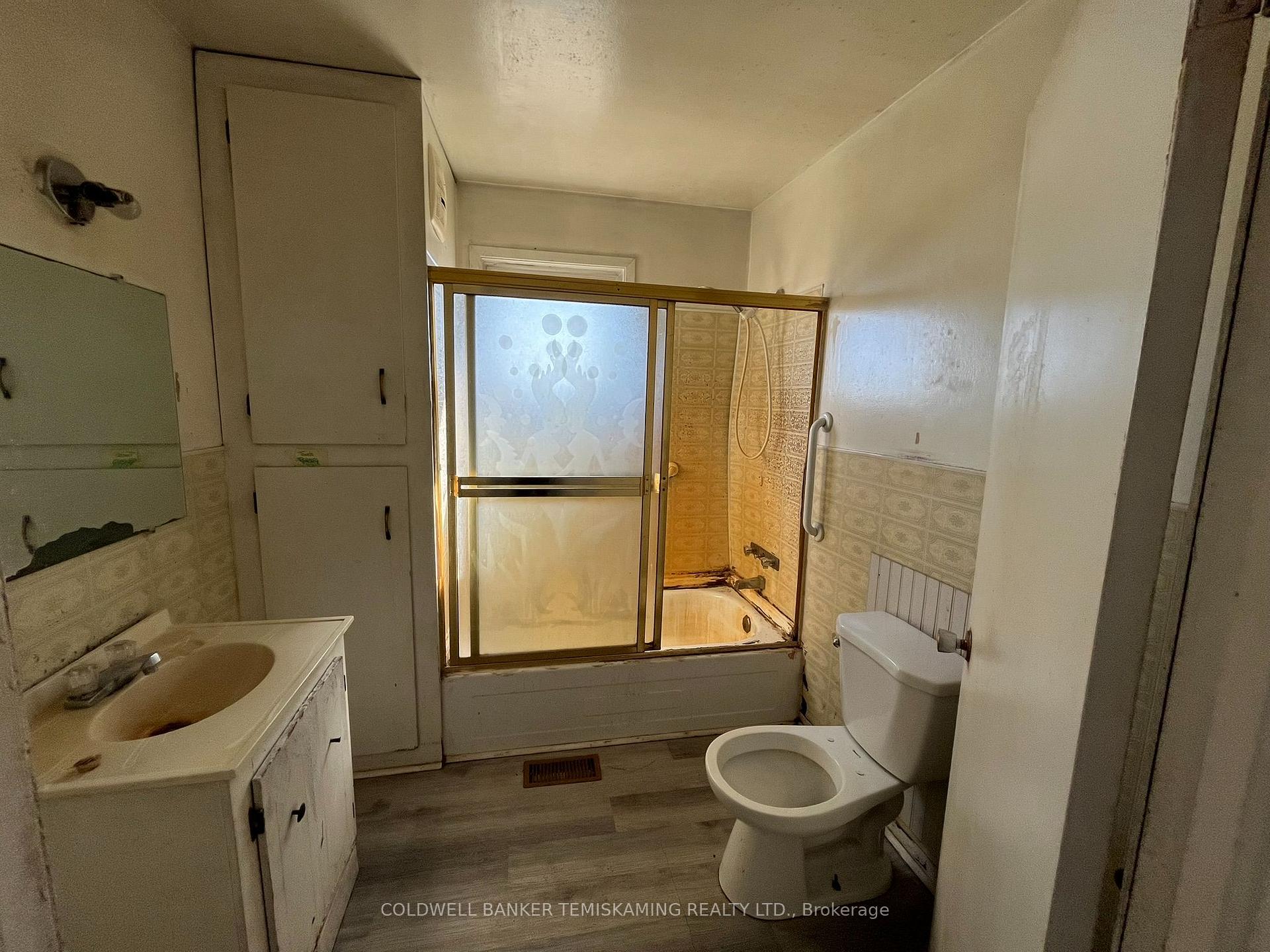 Photo 18 of 225062 Denomme Road, Englehart, Central Timiskaming — HOMEH