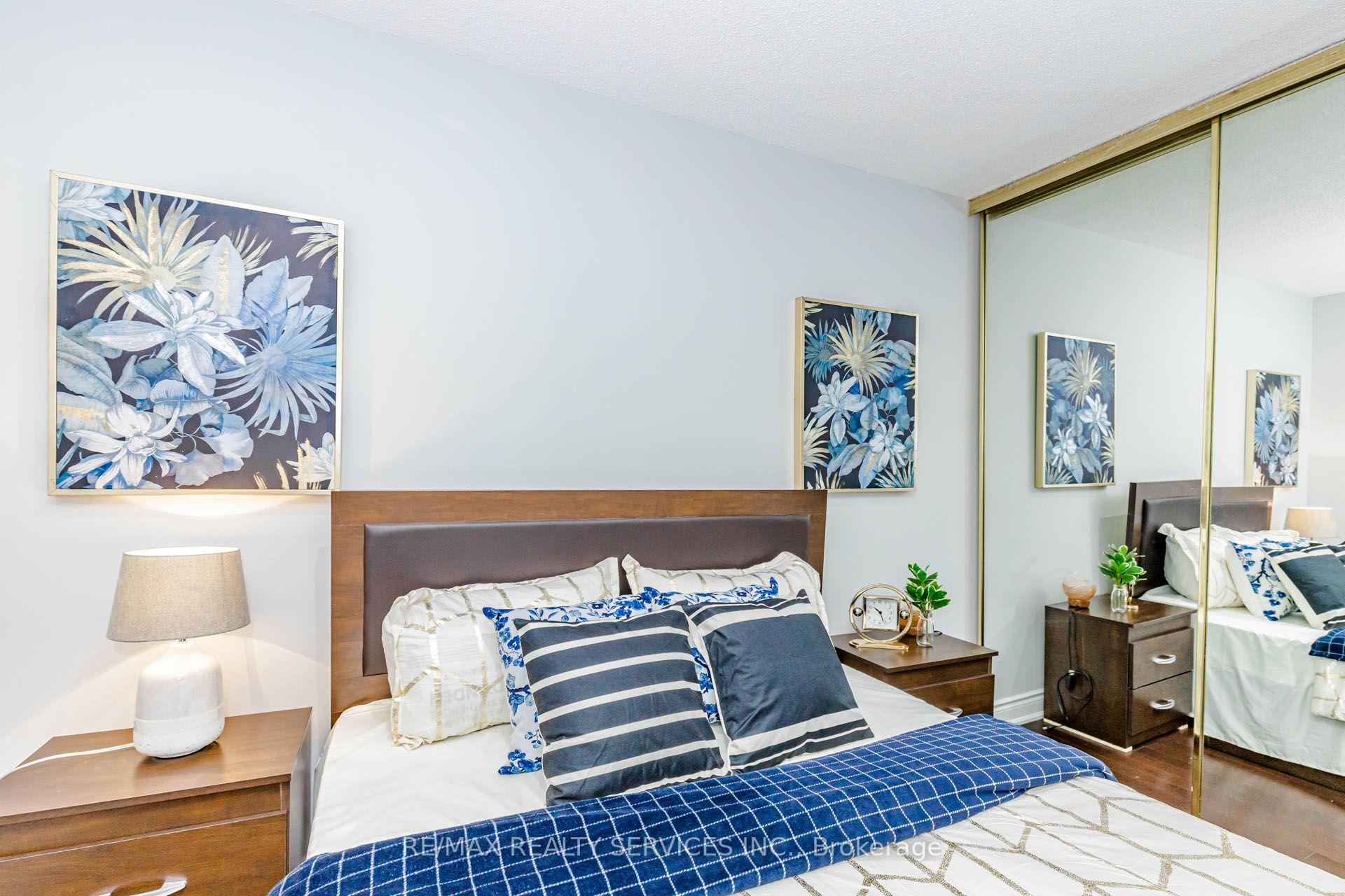 Photo 20 of 20 Murdoch Drive, Brampton, Northwood Park — HOMEH