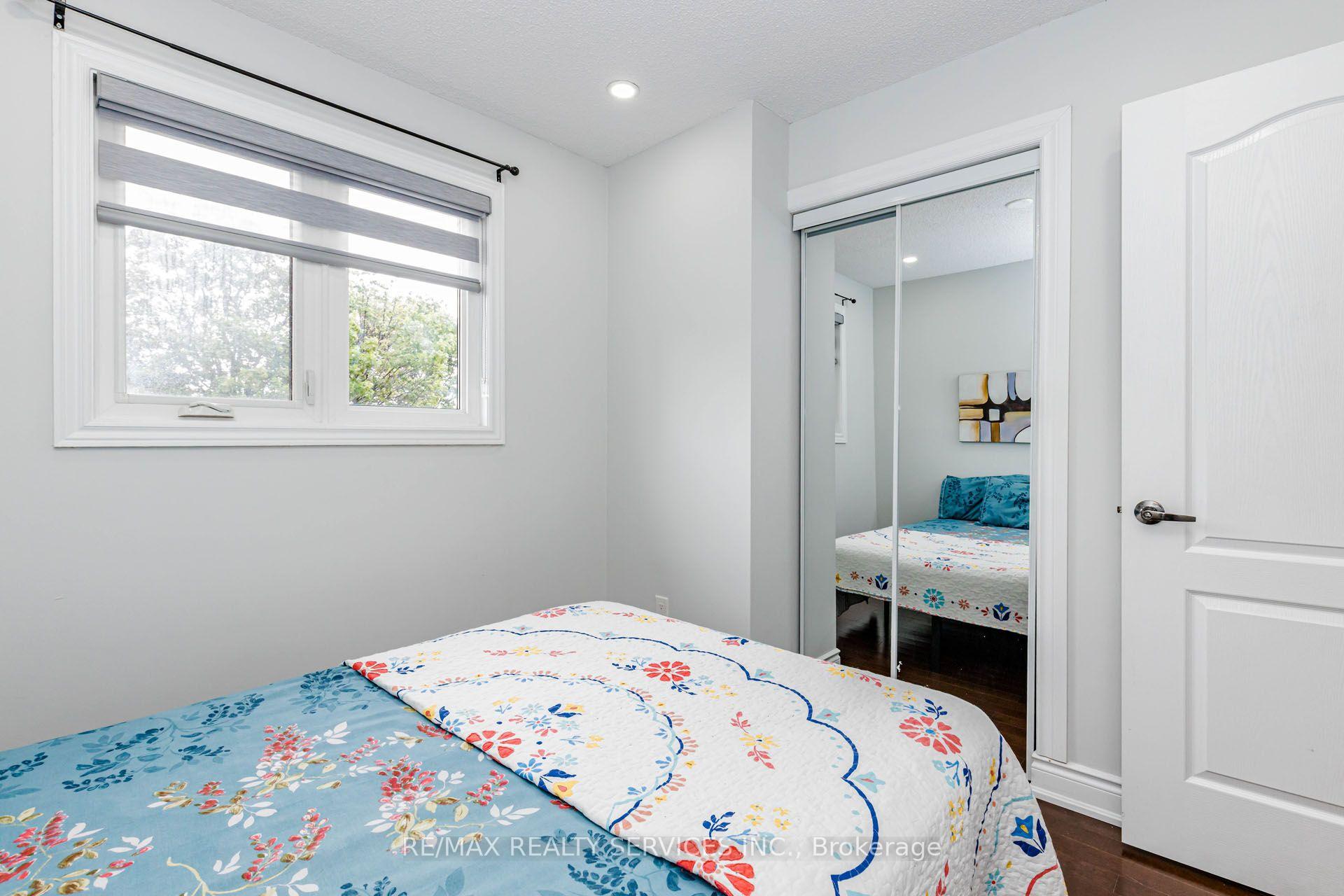 Photo 30 of 20 Murdoch Drive, Brampton, Northwood Park — HOMEH