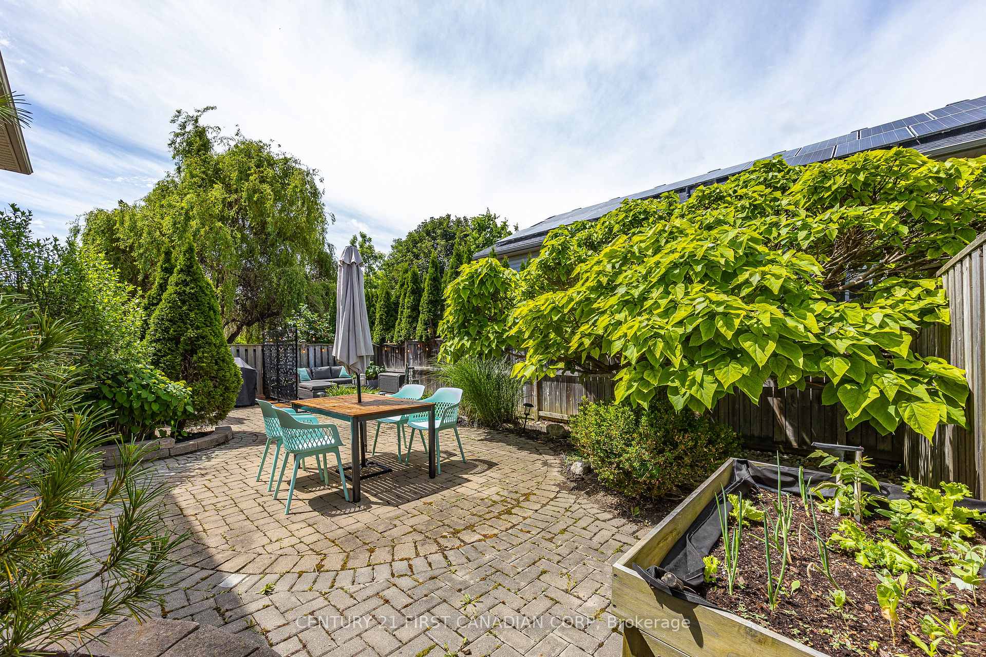 Photo 38 of 899 Bitterbush Crescent, London, North M — HOMEH