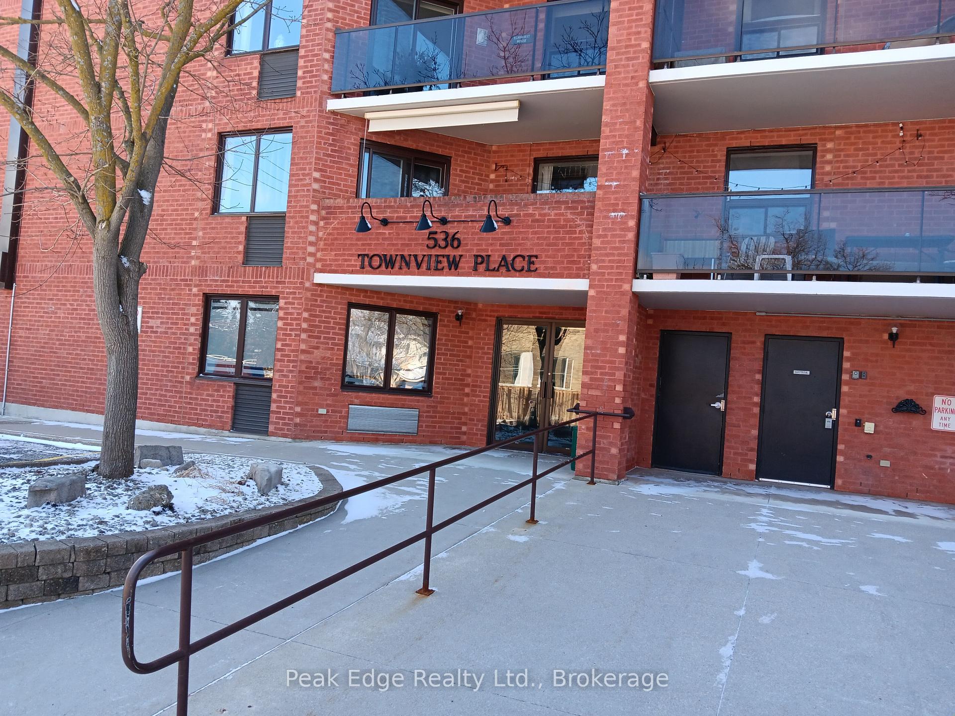 Photo 3 of Unit 303, 536 11th Avenue, Hanover — HOMEH