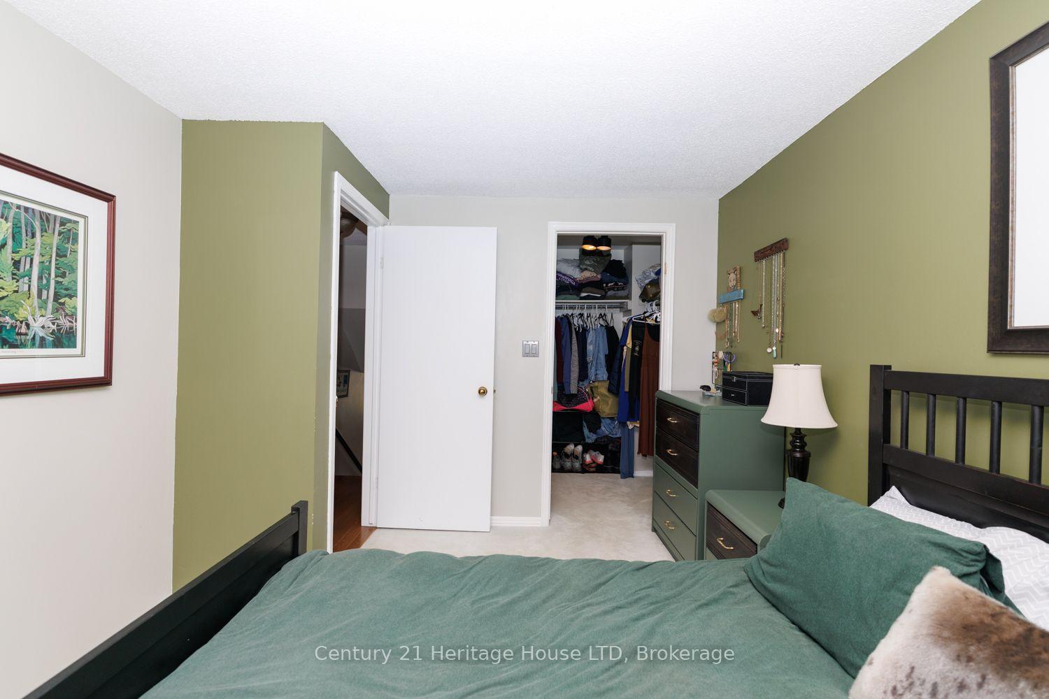 Photo 17 of 7 Mcnicholl Circle, St. Catharines, Fairview — HOMEH
