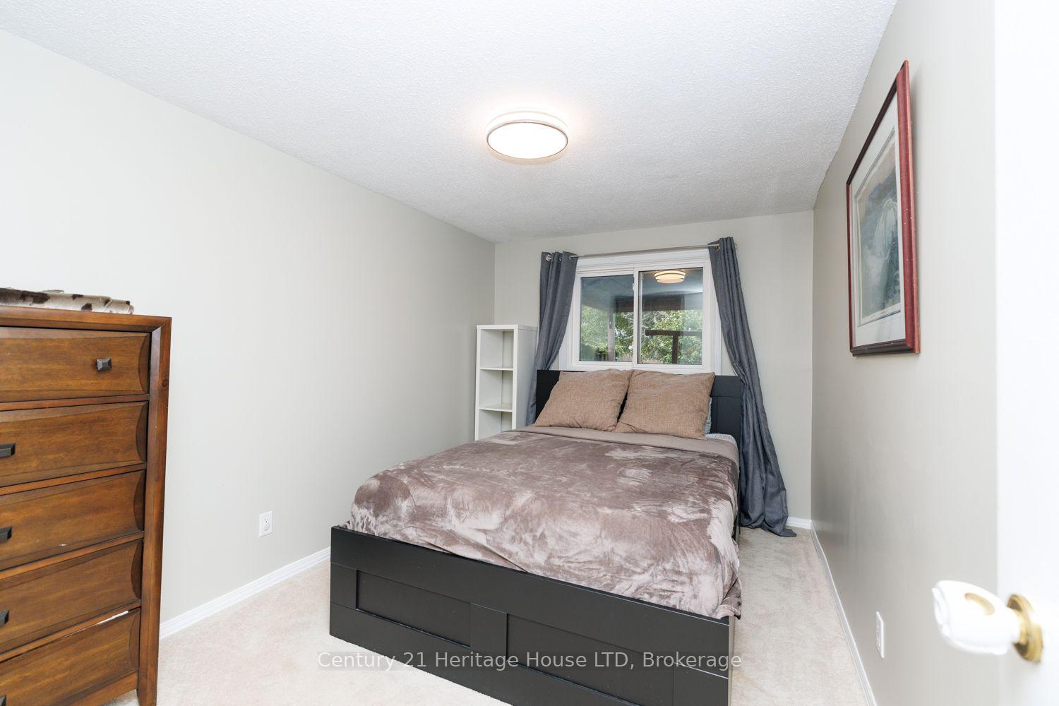Photo 25 of 7 Mcnicholl Circle, St. Catharines, Fairview — HOMEH