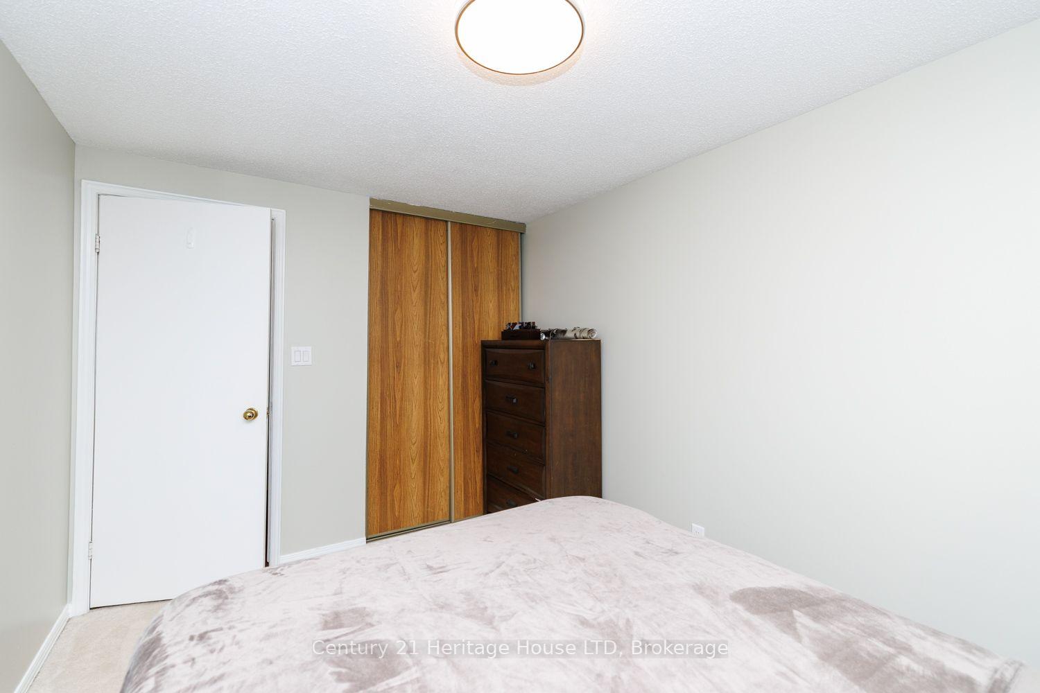 Photo 26 of 7 Mcnicholl Circle, St. Catharines, Fairview — HOMEH