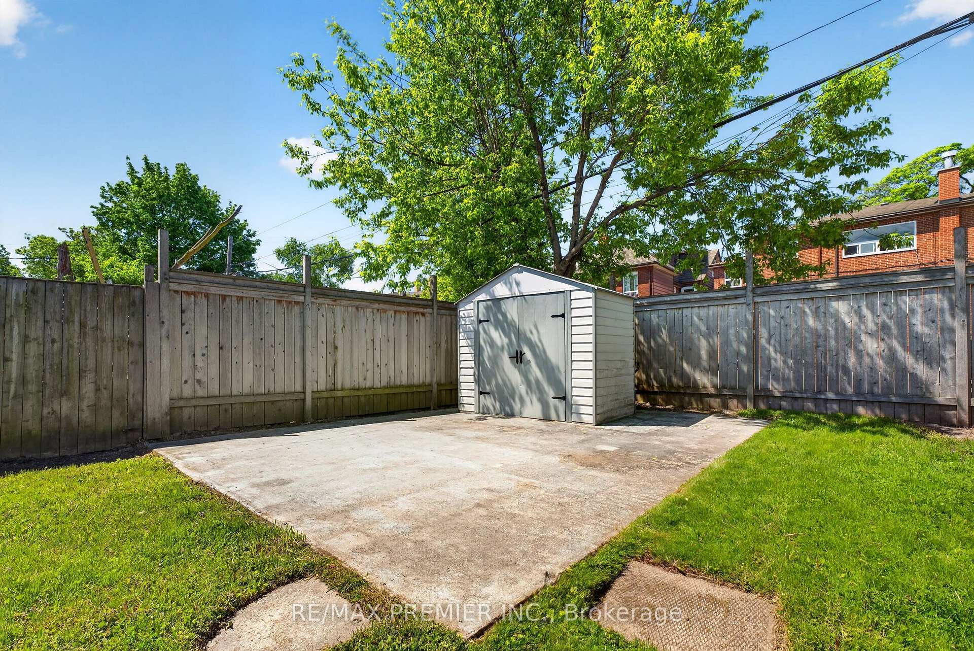 Photo 41 of 154 Fifth Street, Etobicoke, New Toronto — HOMEH