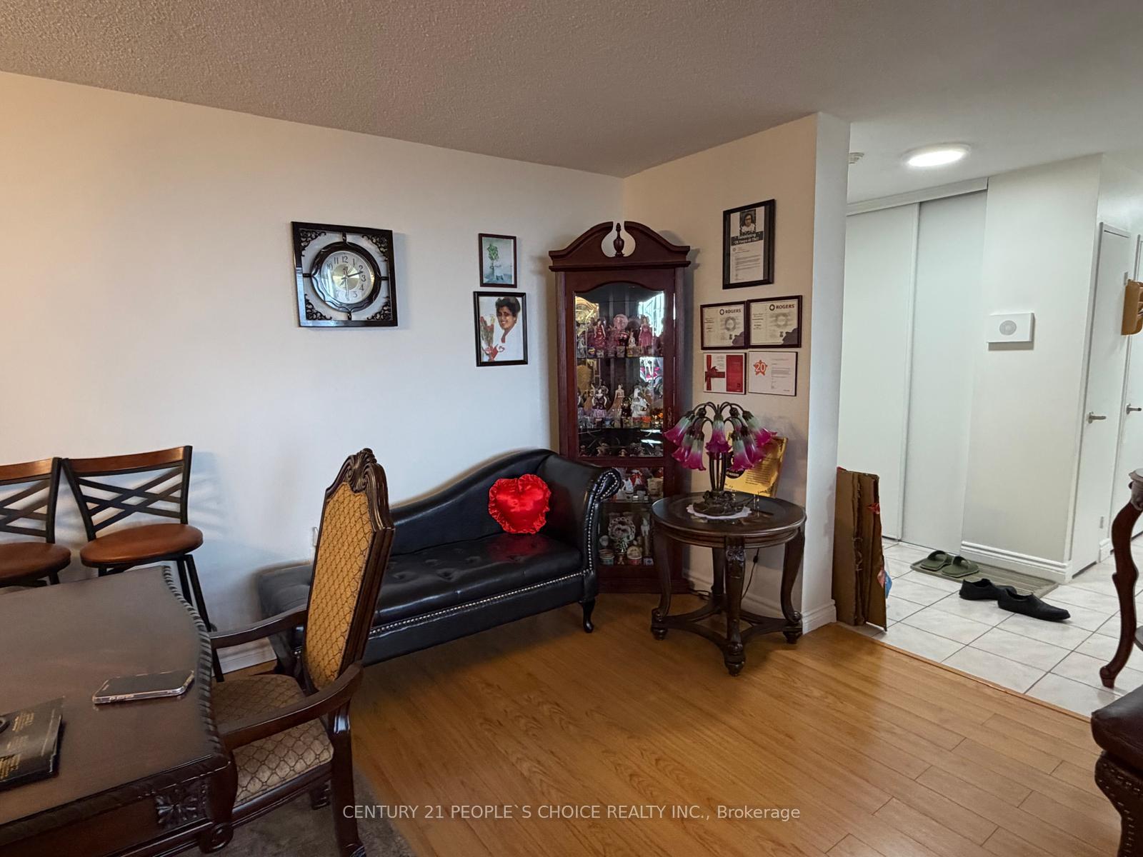 Photo 8 of Unit 1205, 17 Knightsbridge Road, Brampton, Queen Street Corridor — HOMEH