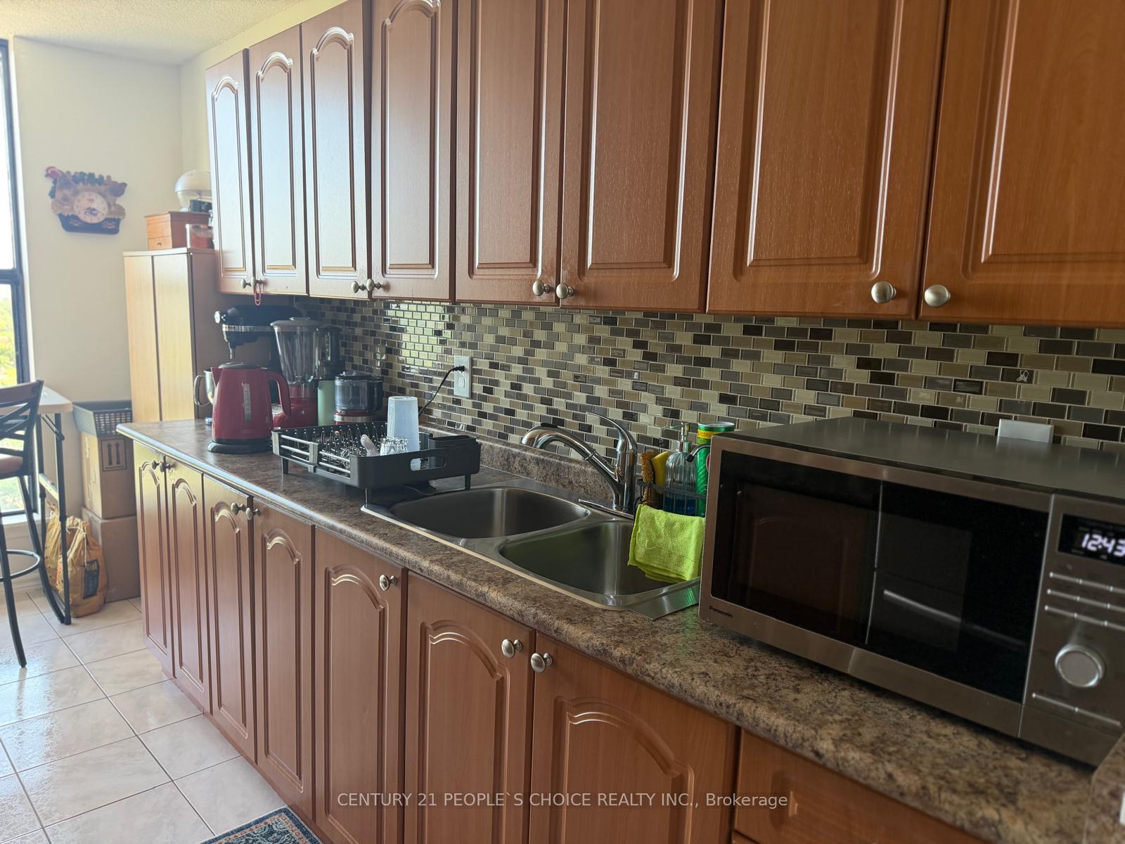 Photo 16 of Unit 1205, 17 Knightsbridge Road, Brampton, Queen Street Corridor — HOMEH
