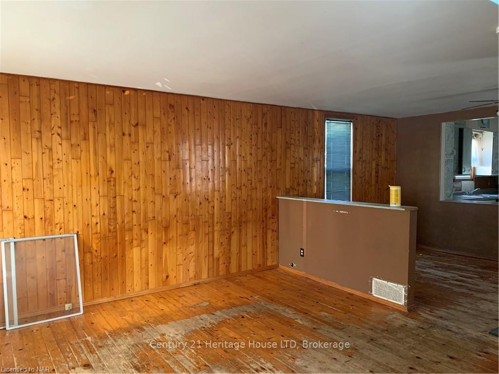 Photo 14 of 4624 Jepson Street, Niagara Falls, Downtown — HOMEH
