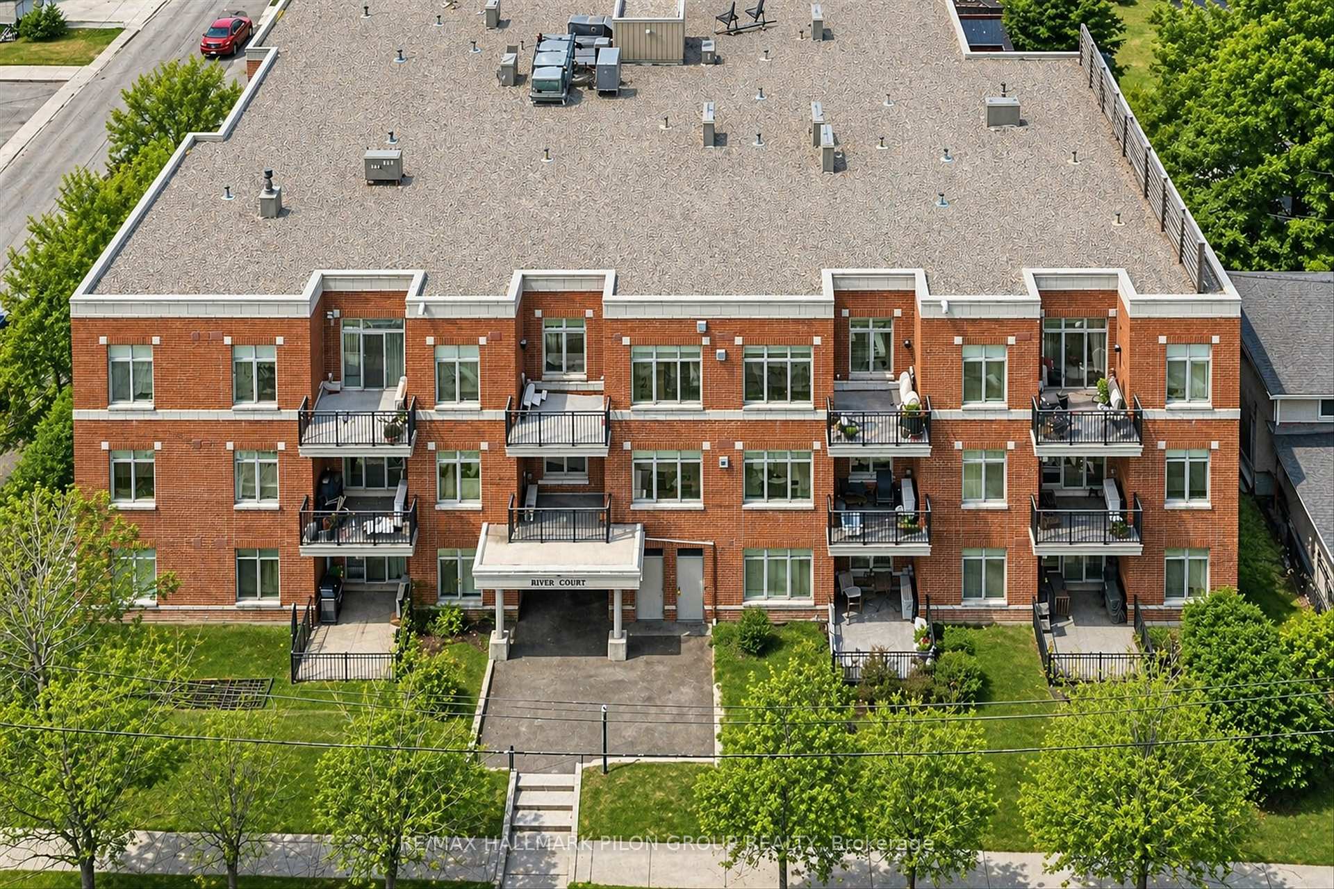 Photo 15 of Unit 109, 950 Marguerite Avenue, Ottawa, Overbrook — HOMEH