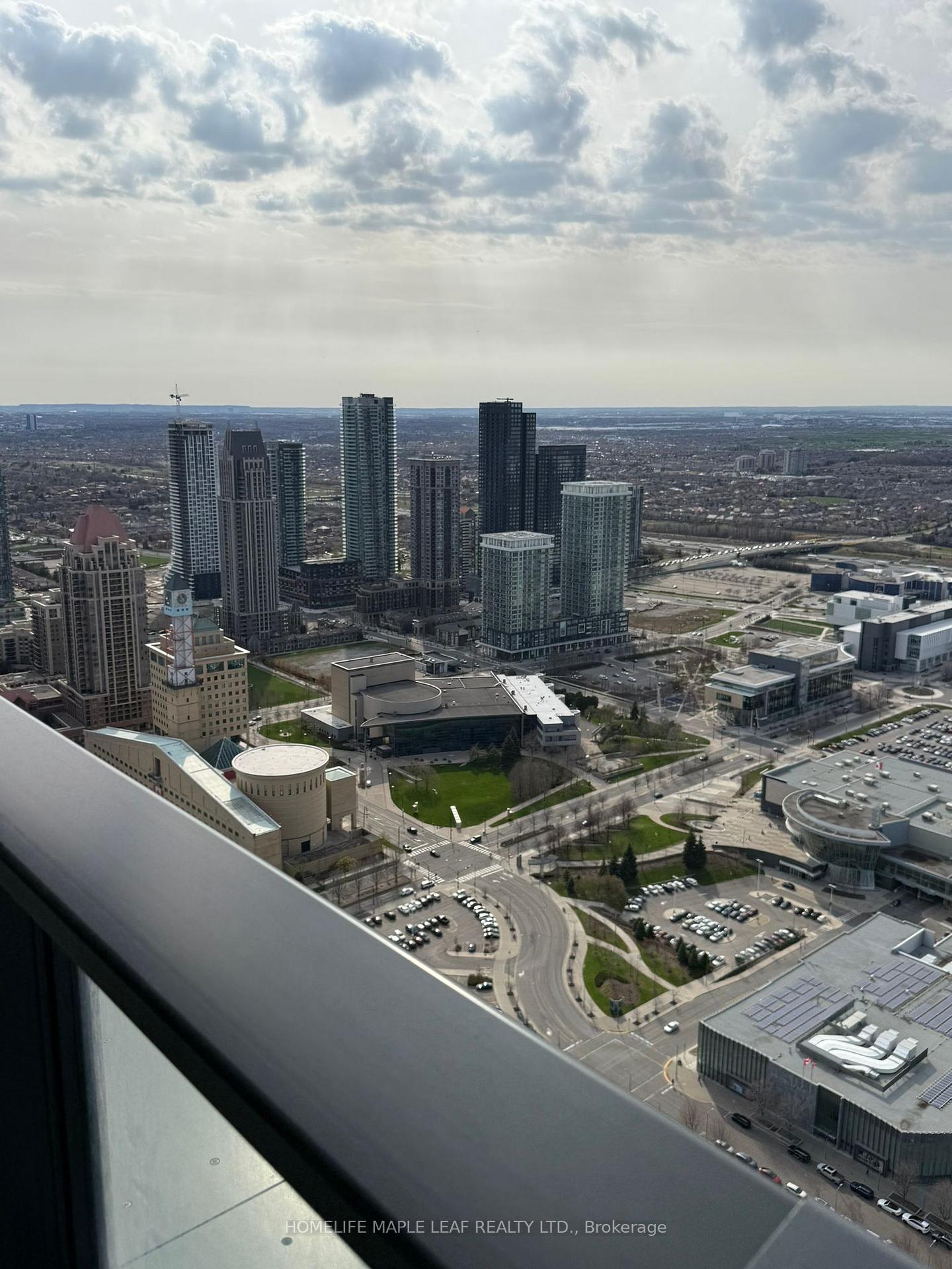 Photo 19 of Unit 5210, 4015 The Exchange, Mississauga, City Centre — HOMEH