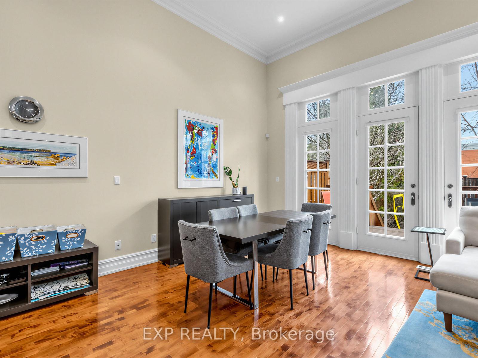Photo 15 of 241 Poplar Plains Road, Toronto, Casa Loma — HOMEH