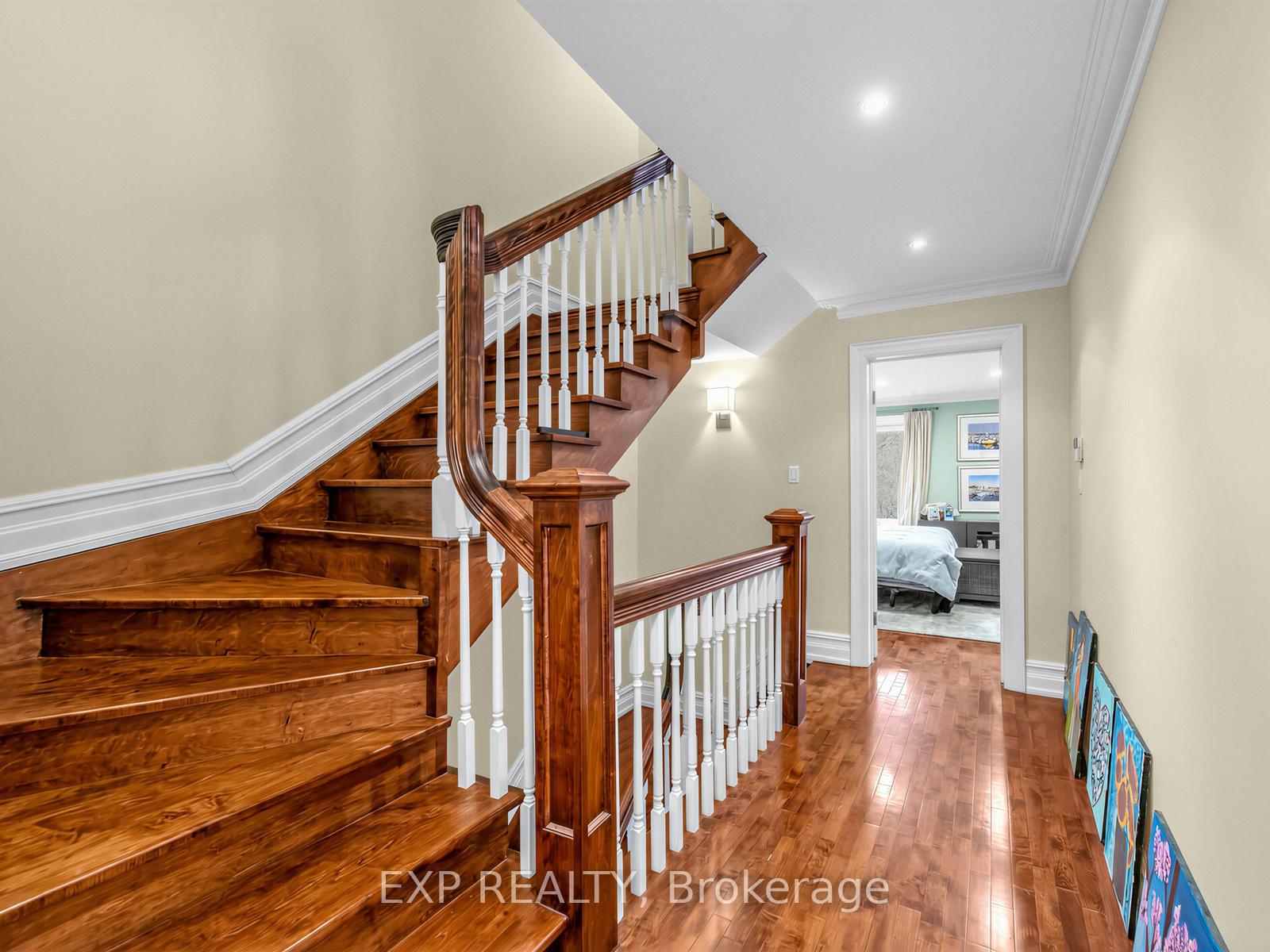 Photo 26 of 241 Poplar Plains Road, Toronto, Casa Loma — HOMEH