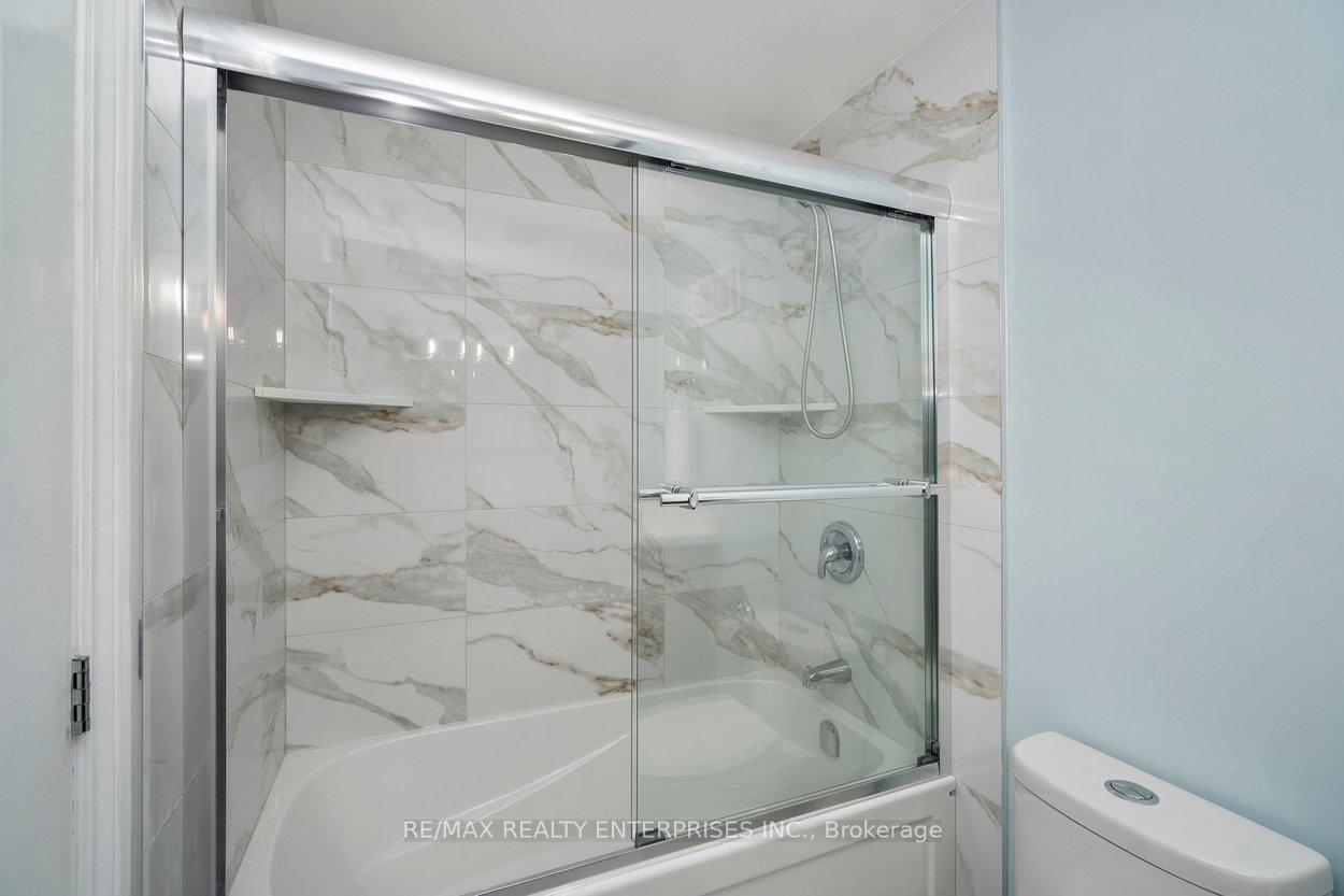Photo 21 of Unit 7, 121 Morgan Avenue, Kitchener, Chicopee/Freeport — HOMEH