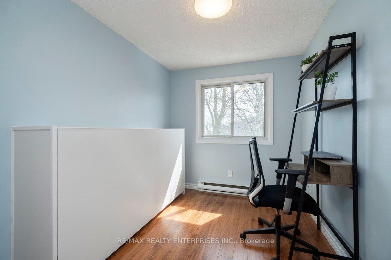 Photo 23 of Unit 7, 121 Morgan Avenue, Kitchener, Chicopee/Freeport — HOMEH