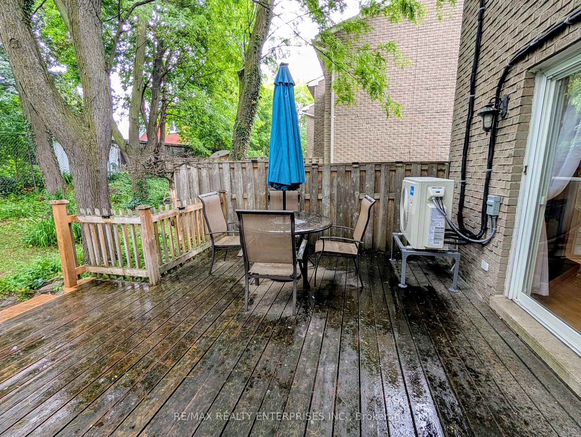 Photo 27 of Unit 7, 121 Morgan Avenue, Kitchener, Chicopee/Freeport — HOMEH