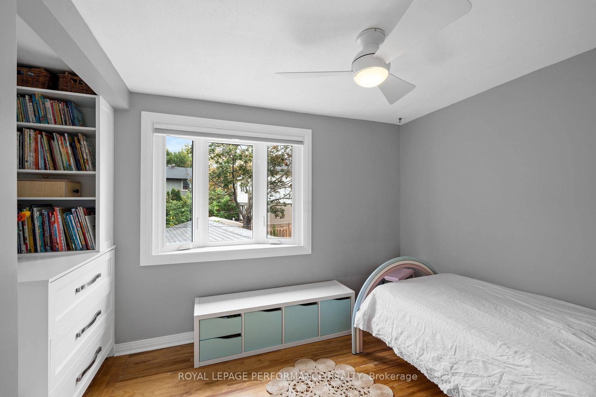 Photo 23 of 2189 Blossom Drive, Ottawa, Applewood Acres — HOMEH