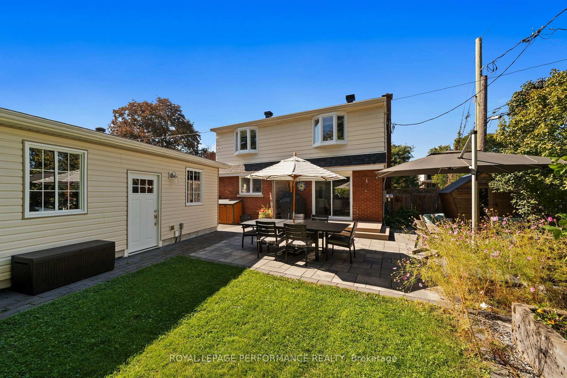 Photo 39 of 2189 Blossom Drive, Ottawa, Applewood Acres — HOMEH