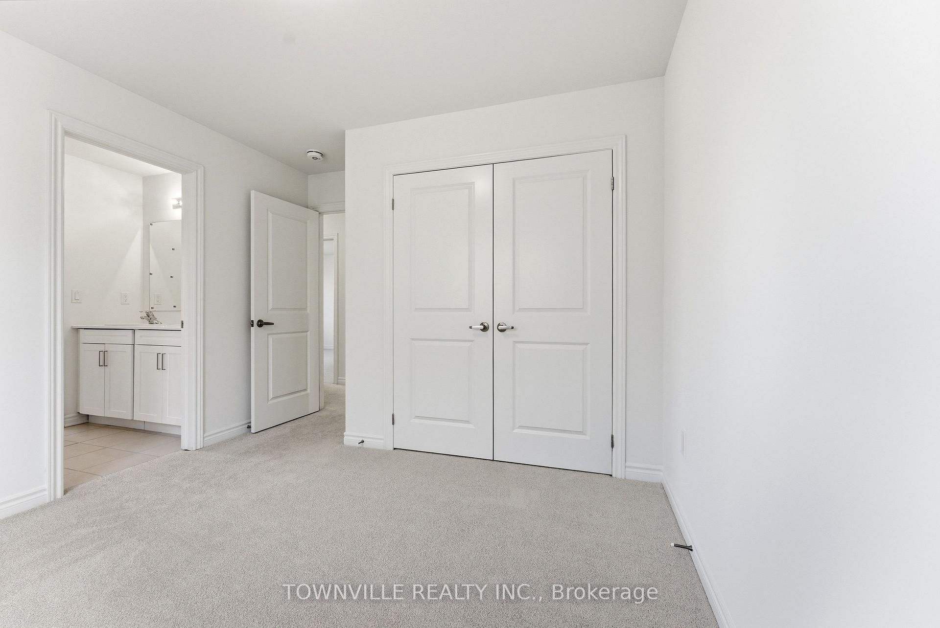 Photo 27 of 35 Bradden Crescent, Belleville, Belleville Ward — HOMEH