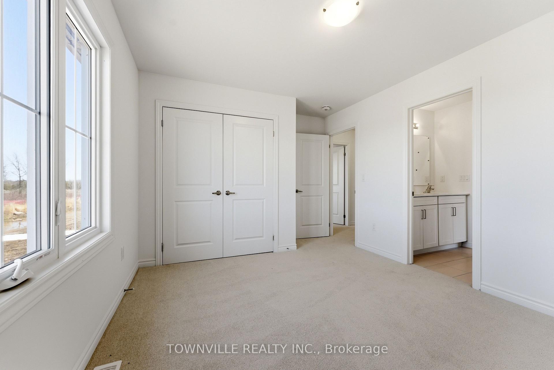 Photo 31 of 35 Bradden Crescent, Belleville, Belleville Ward — HOMEH