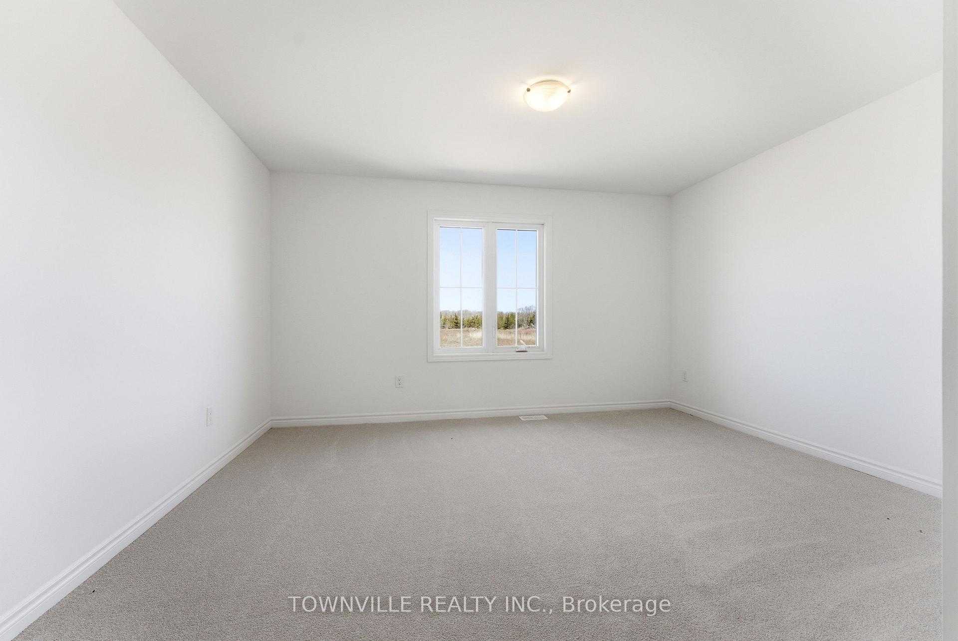 Photo 32 of 35 Bradden Crescent, Belleville, Belleville Ward — HOMEH