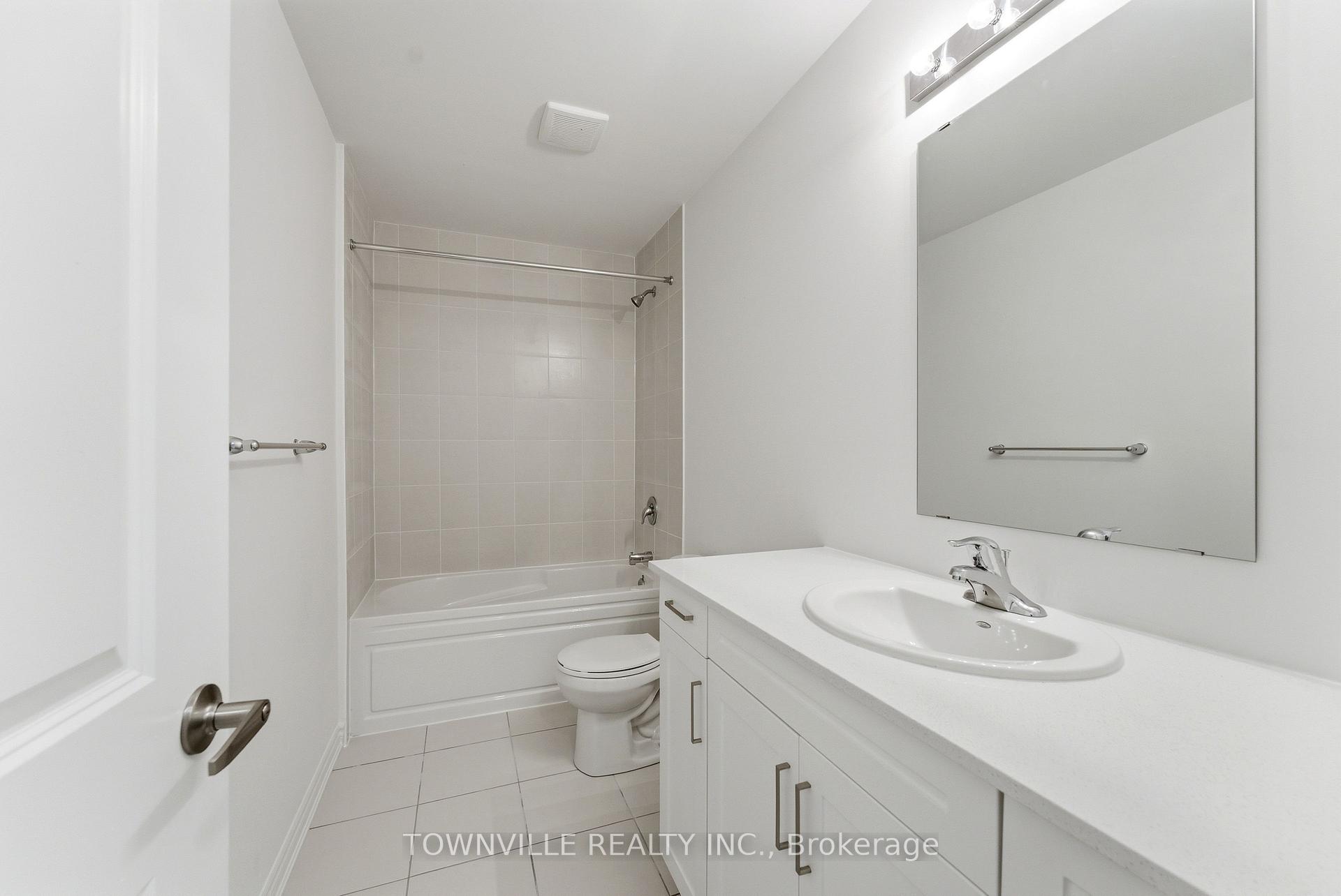 Photo 15 of 57 Bradden Crescent, Belleville, Belleville Ward — HOMEH