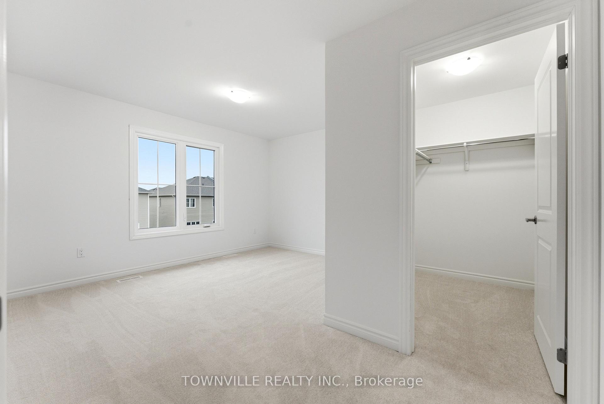 Photo 19 of 57 Bradden Crescent, Belleville, Belleville Ward — HOMEH