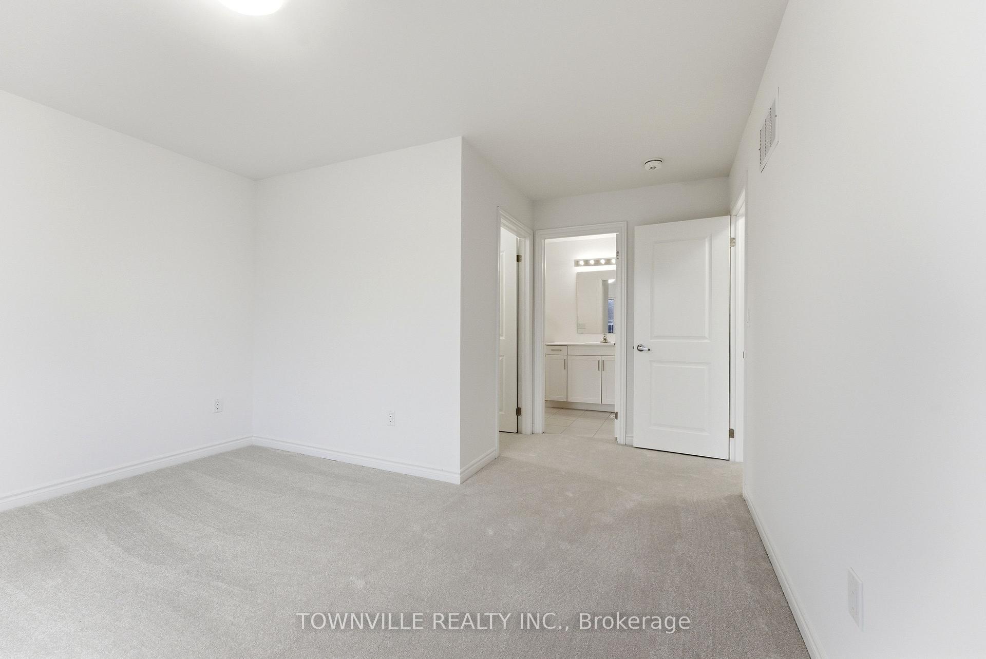 Photo 21 of 57 Bradden Crescent, Belleville, Belleville Ward — HOMEH