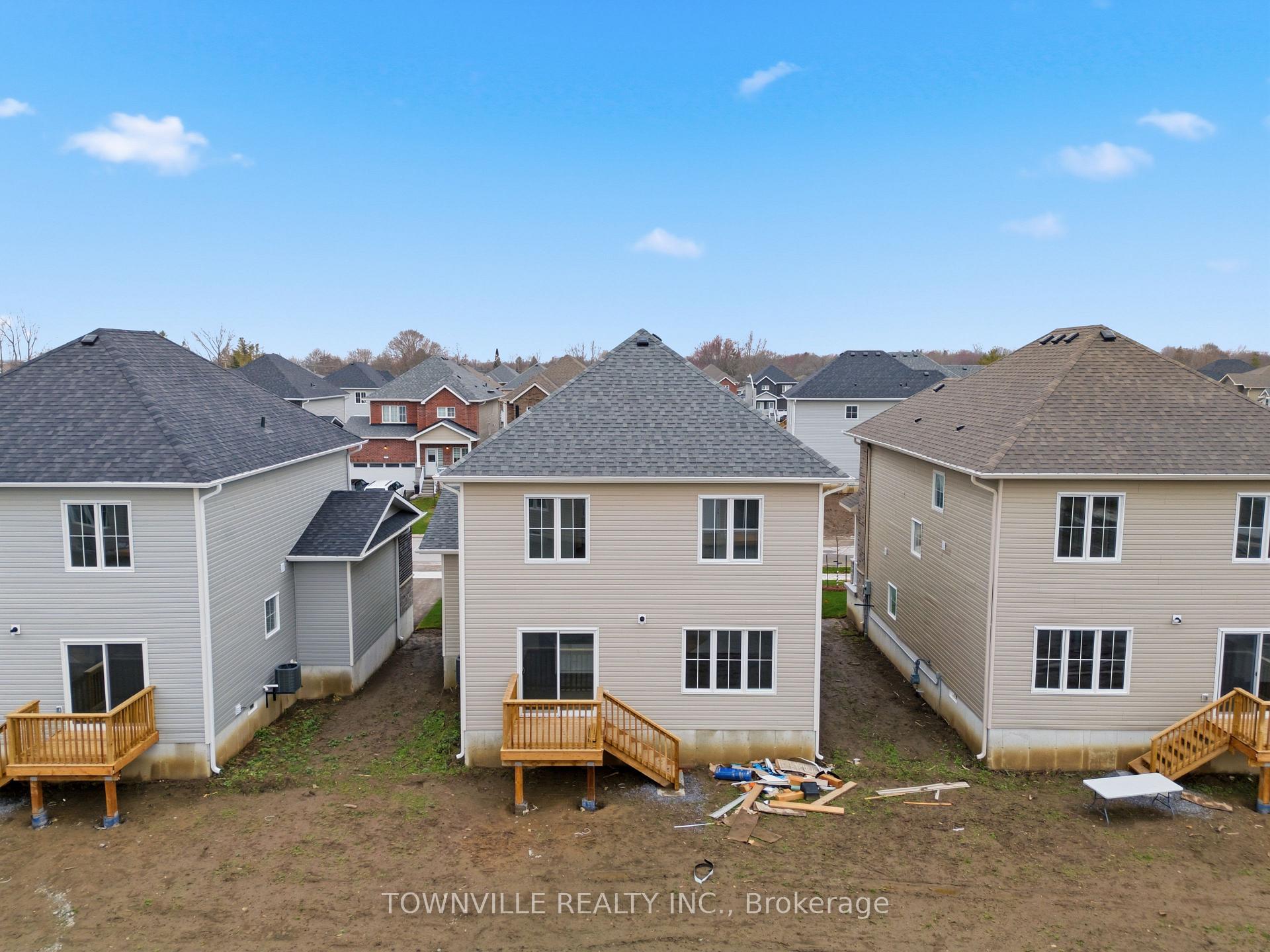 Photo 34 of 57 Bradden Crescent, Belleville, Belleville Ward — HOMEH