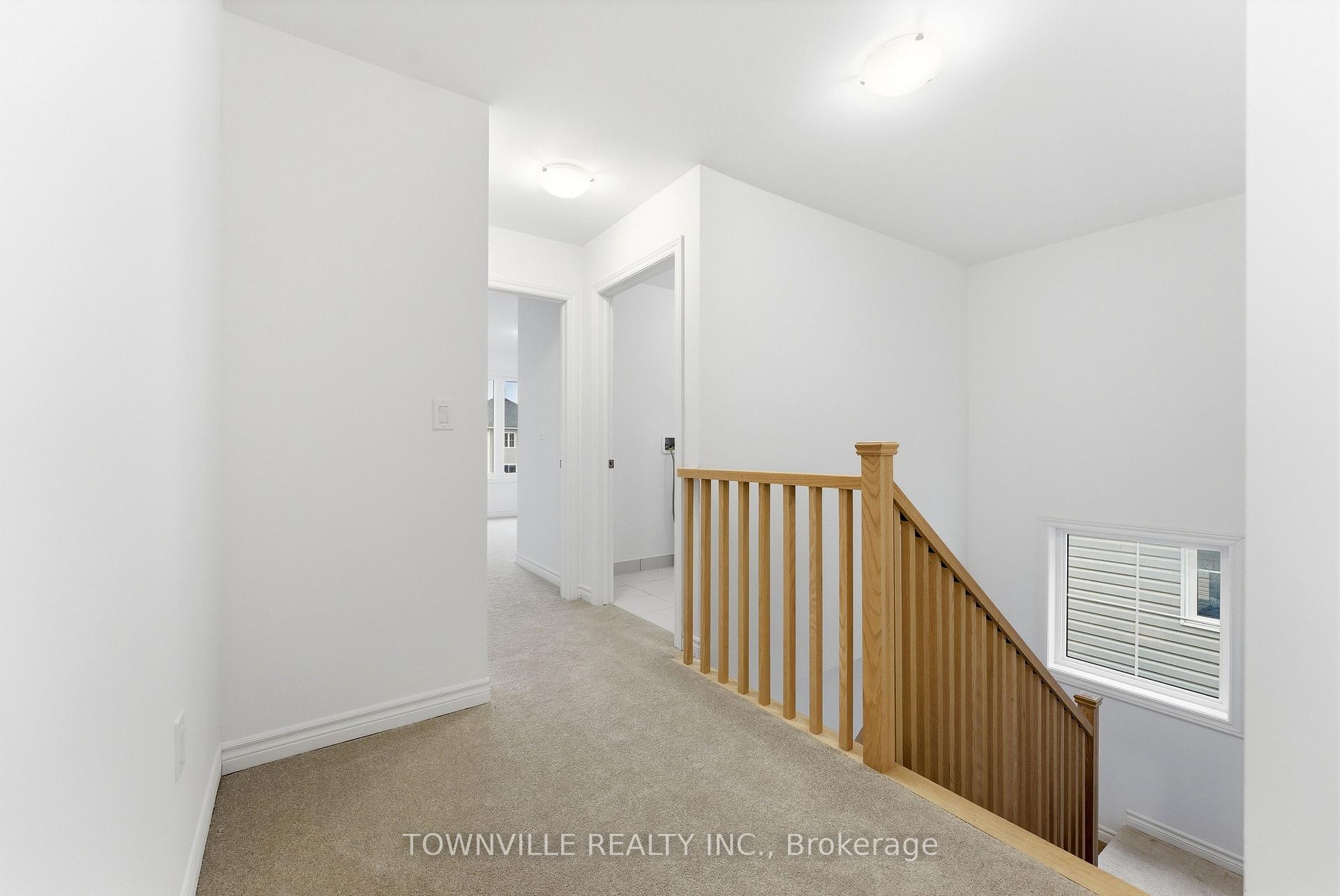Photo 14 of 12 Bradden Crescent, Belleville, Belleville Ward — HOMEH