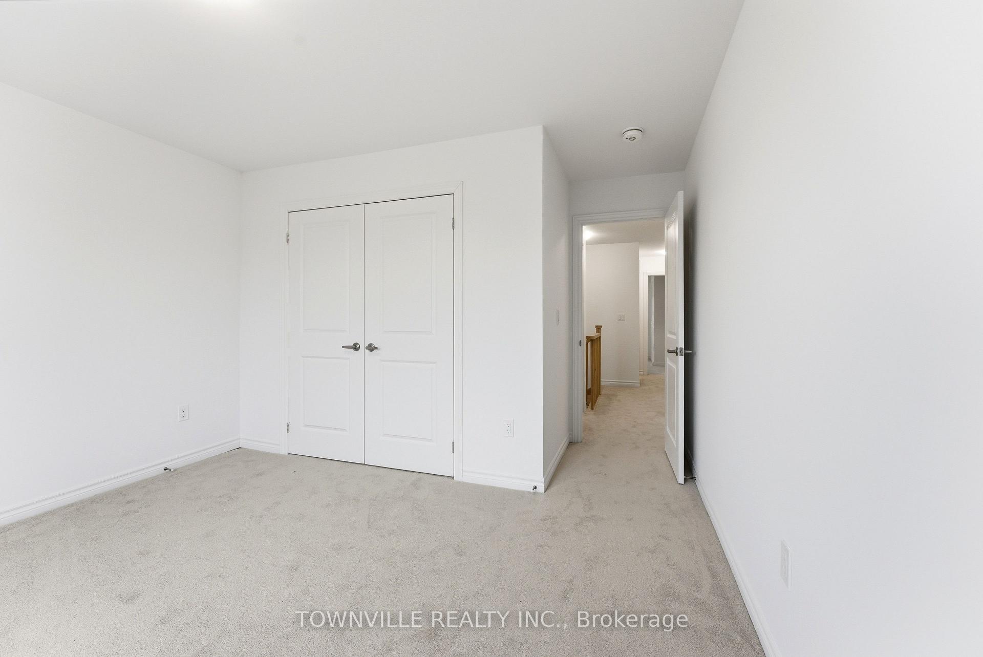 Photo 17 of 12 Bradden Crescent, Belleville, Belleville Ward — HOMEH