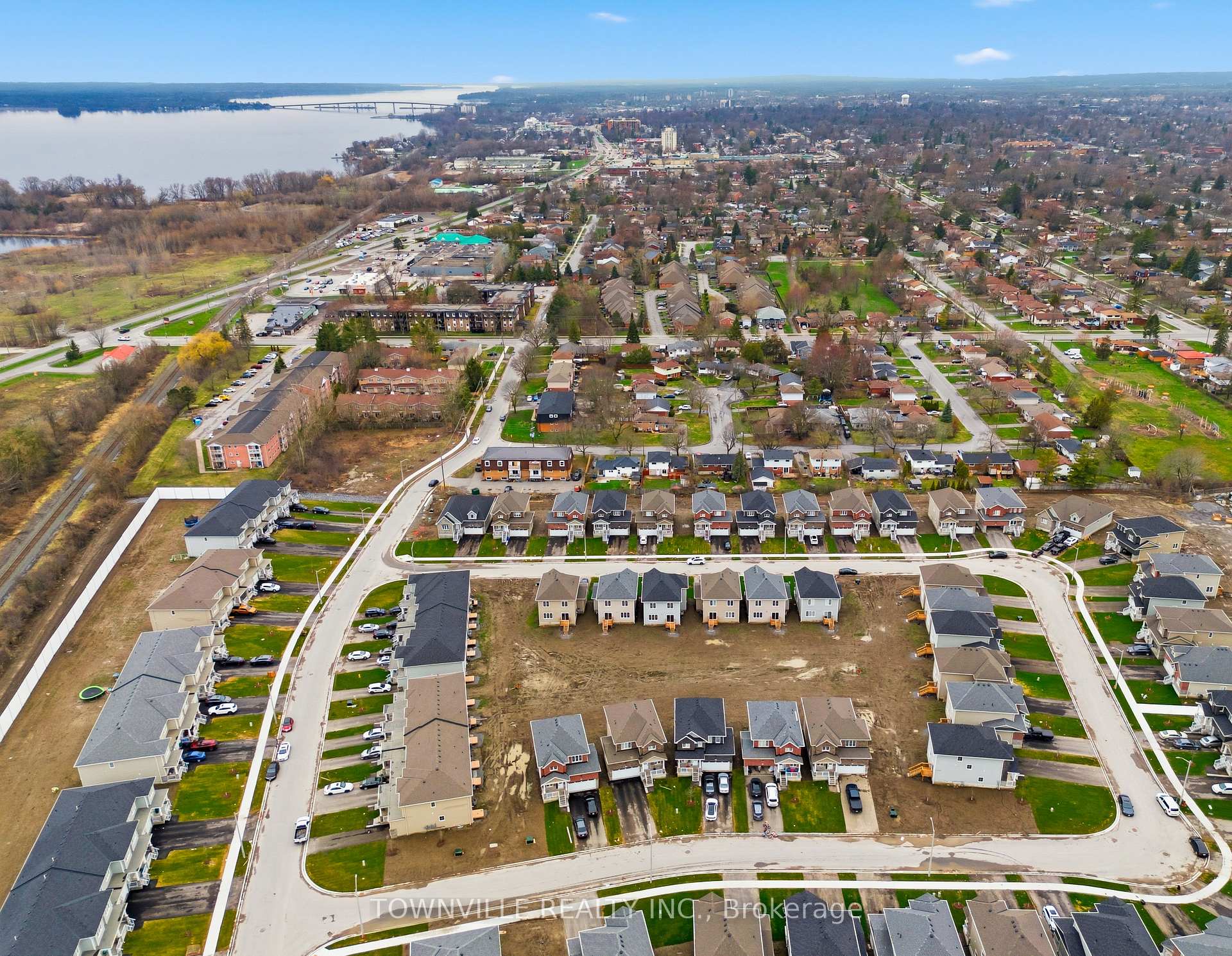 Photo 34 of 12 Bradden Crescent, Belleville, Belleville Ward — HOMEH