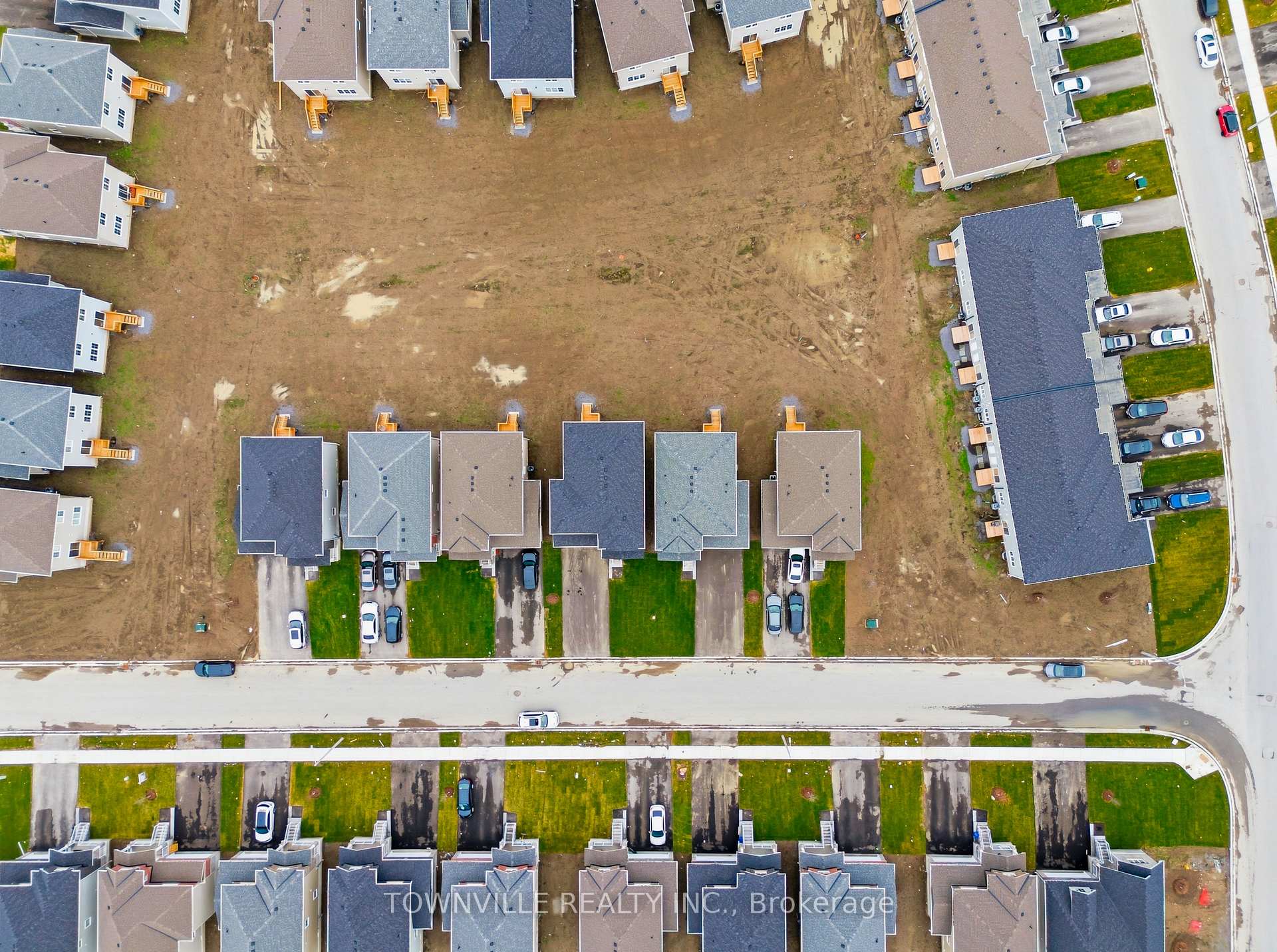Photo 36 of 12 Bradden Crescent, Belleville, Belleville Ward — HOMEH