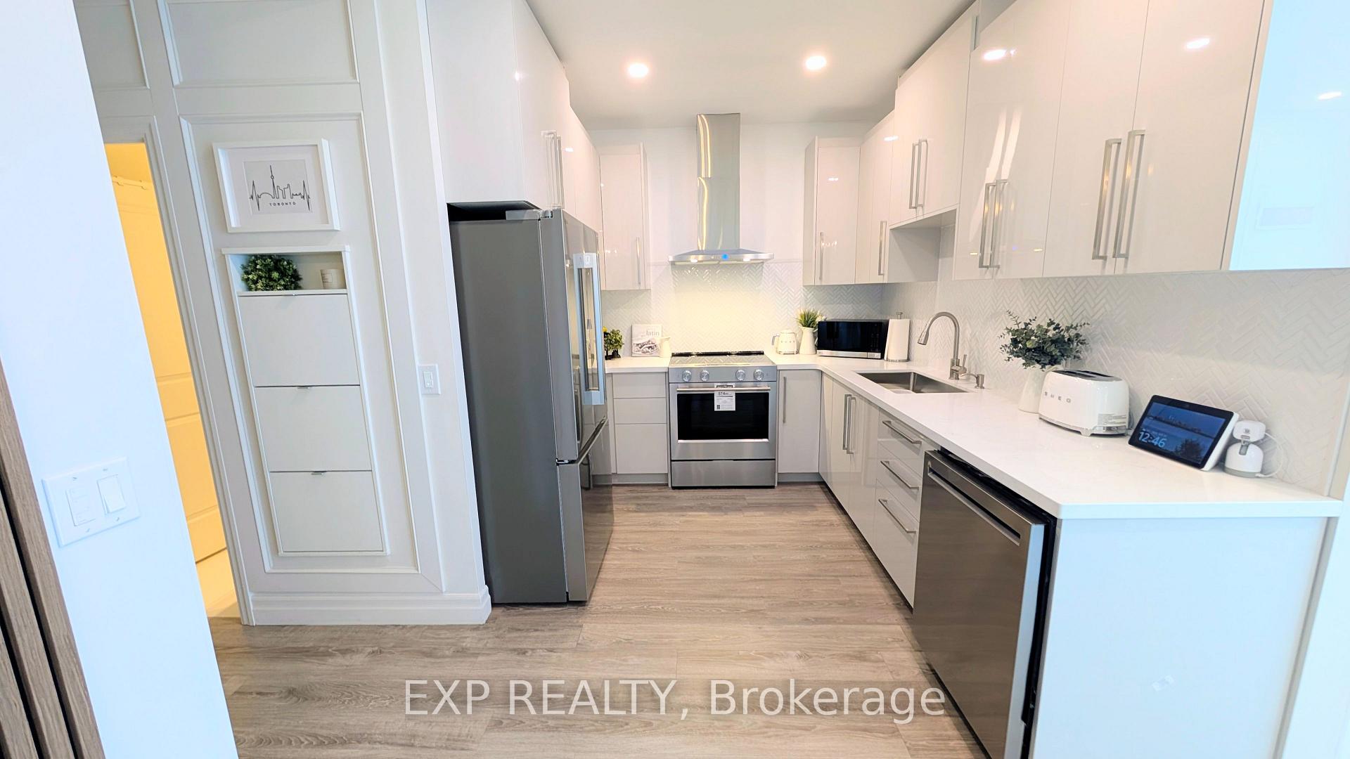 Photo 8 of Unit 1213, 58 Marine Parade Drive, Etobicoke, Mimico — HOMEH