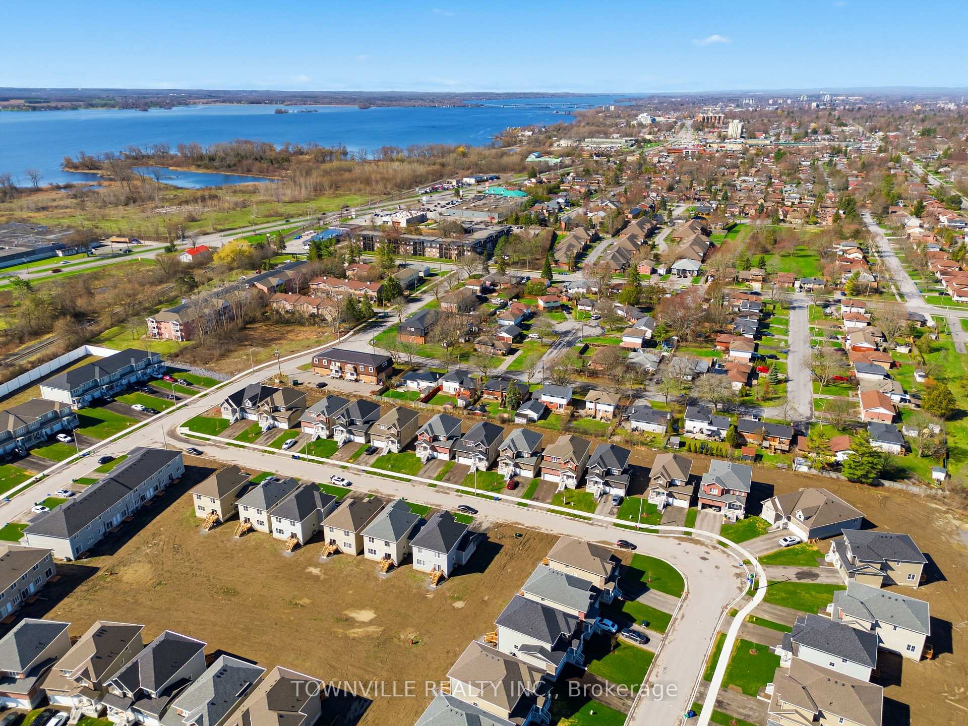 Photo 37 of 15 Bradden Crescent, Belleville, Belleville Ward — HOMEH