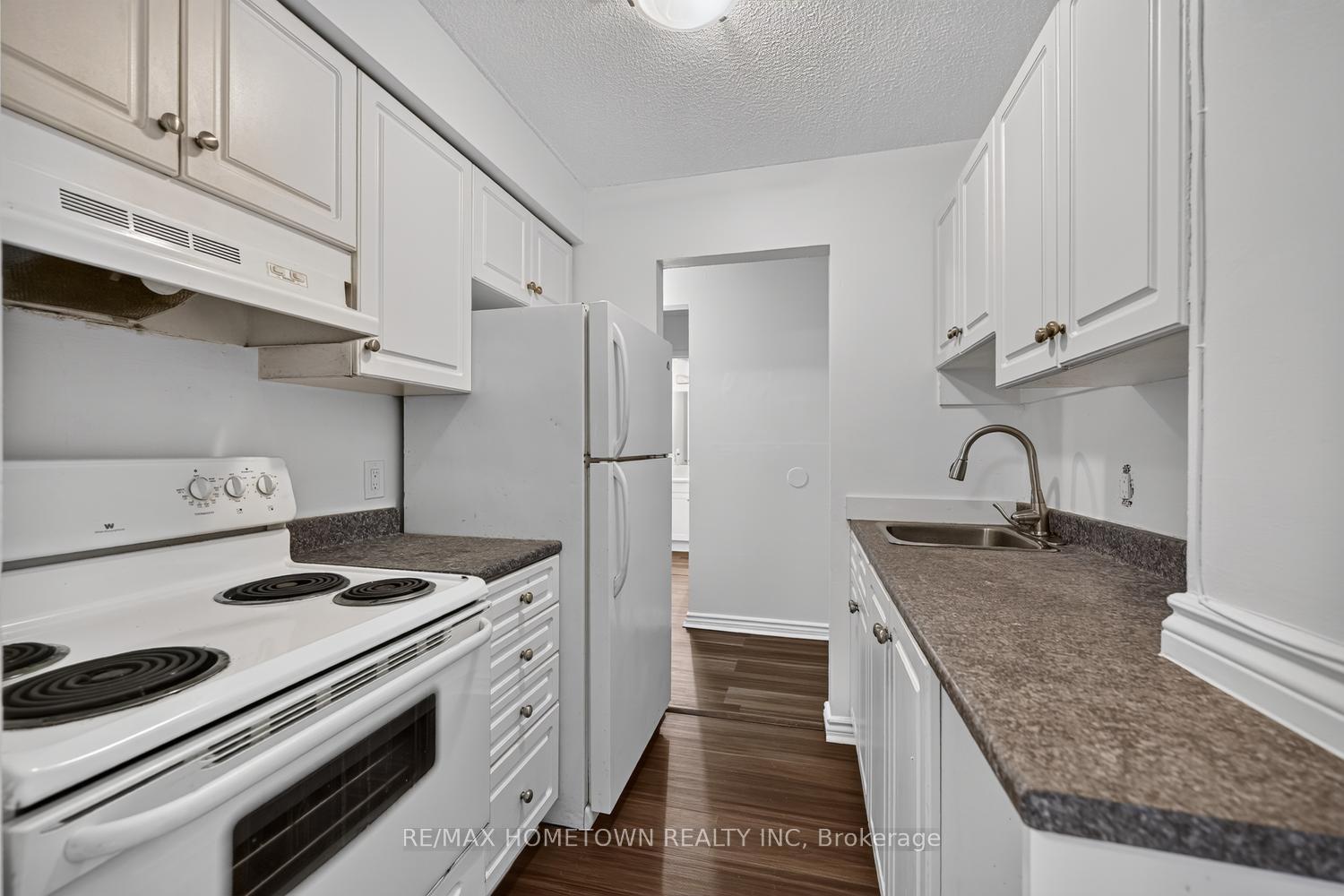 Photo 10 of Unit 1, 819 Macodrum Drive, Brockville, Brockville — HOMEH