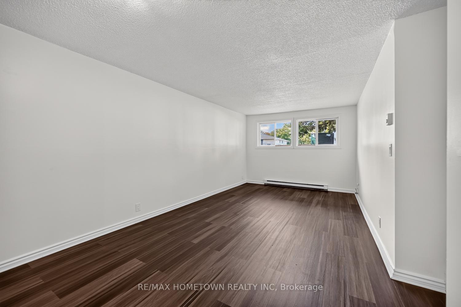 Photo 18 of Unit 1, 819 Macodrum Drive, Brockville, Brockville — HOMEH