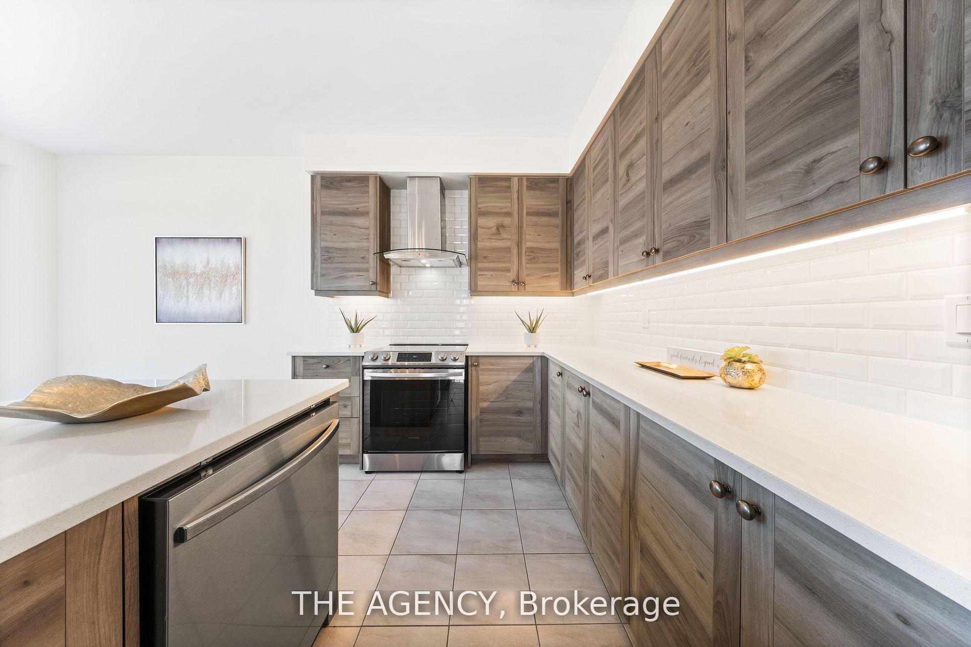 Photo 17 of 1 Bee Crescent, Brantford, Empire South — HOMEH