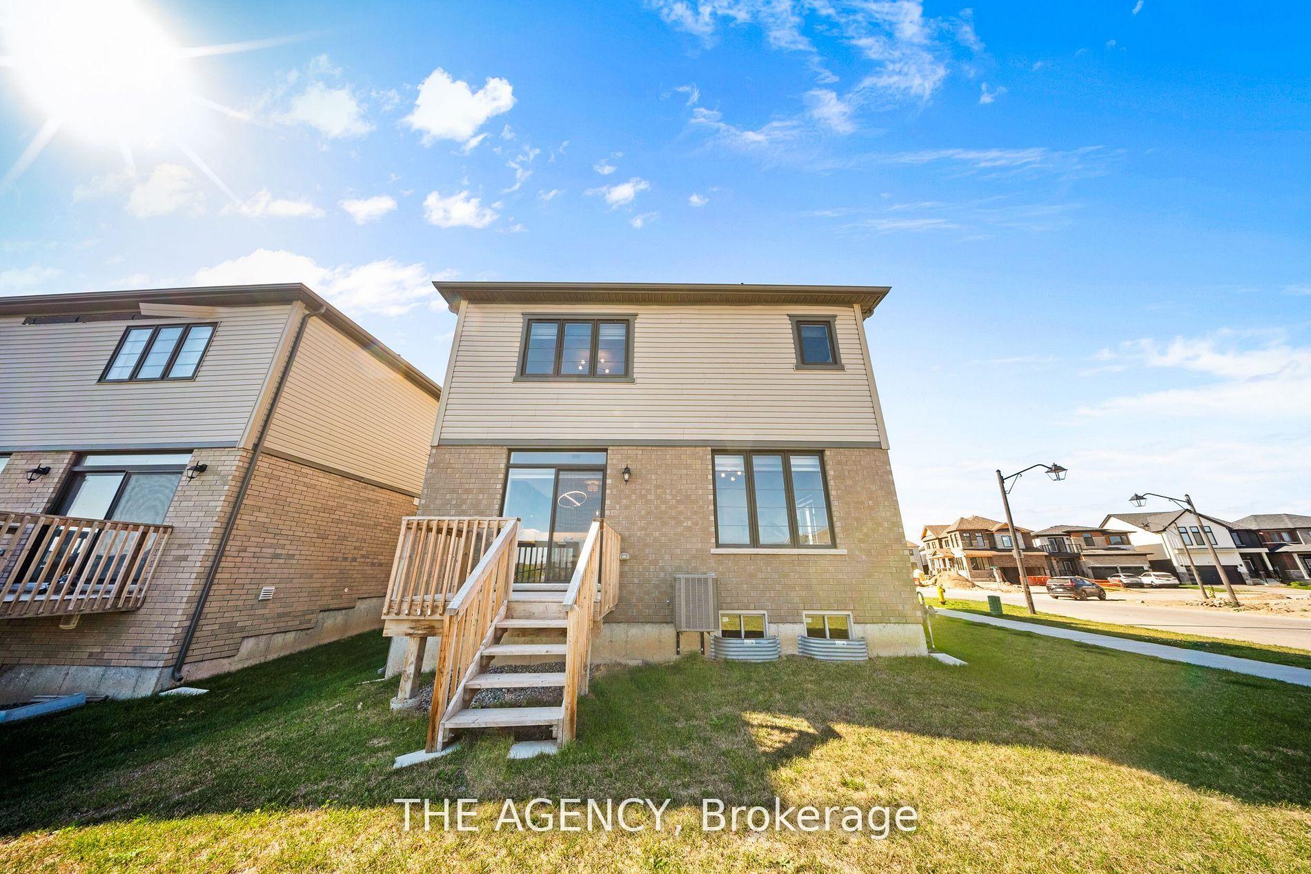 Photo 43 of 1 Bee Crescent, Brantford, Empire South — HOMEH