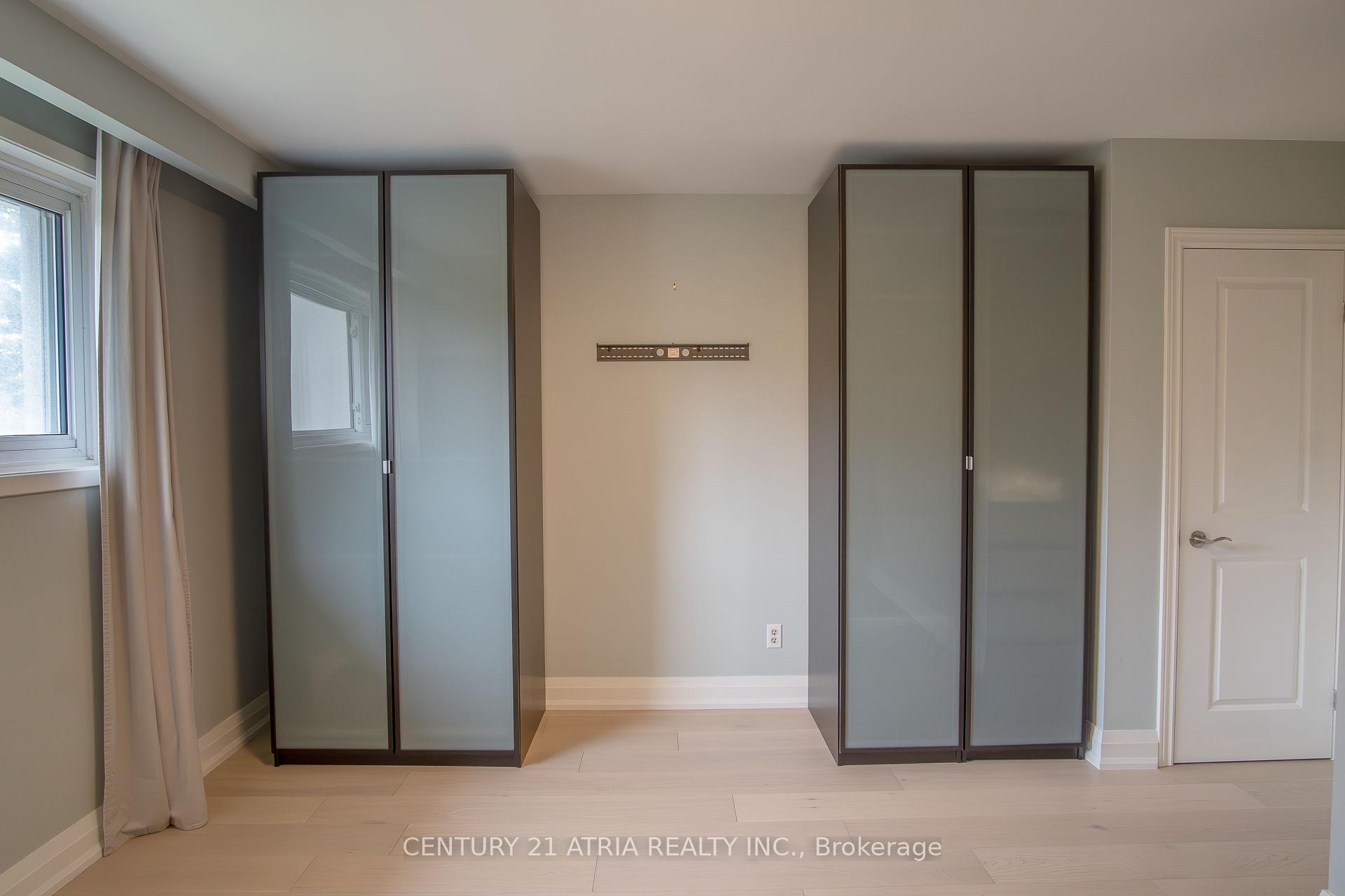 Photo 16 of 119 Milton Street, Etobicoke, Stonegate-Queensway — HOMEH